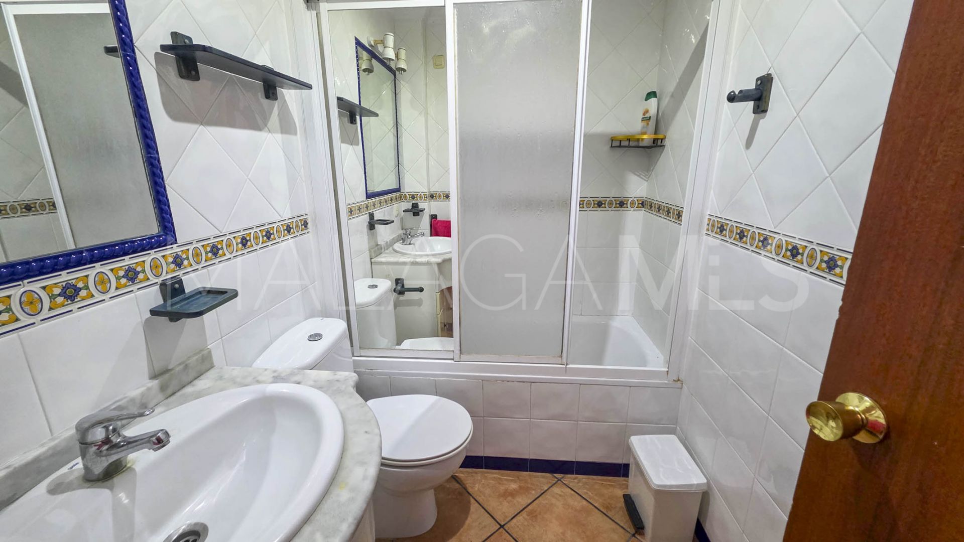 Maison de ville for sale in La Duquesa