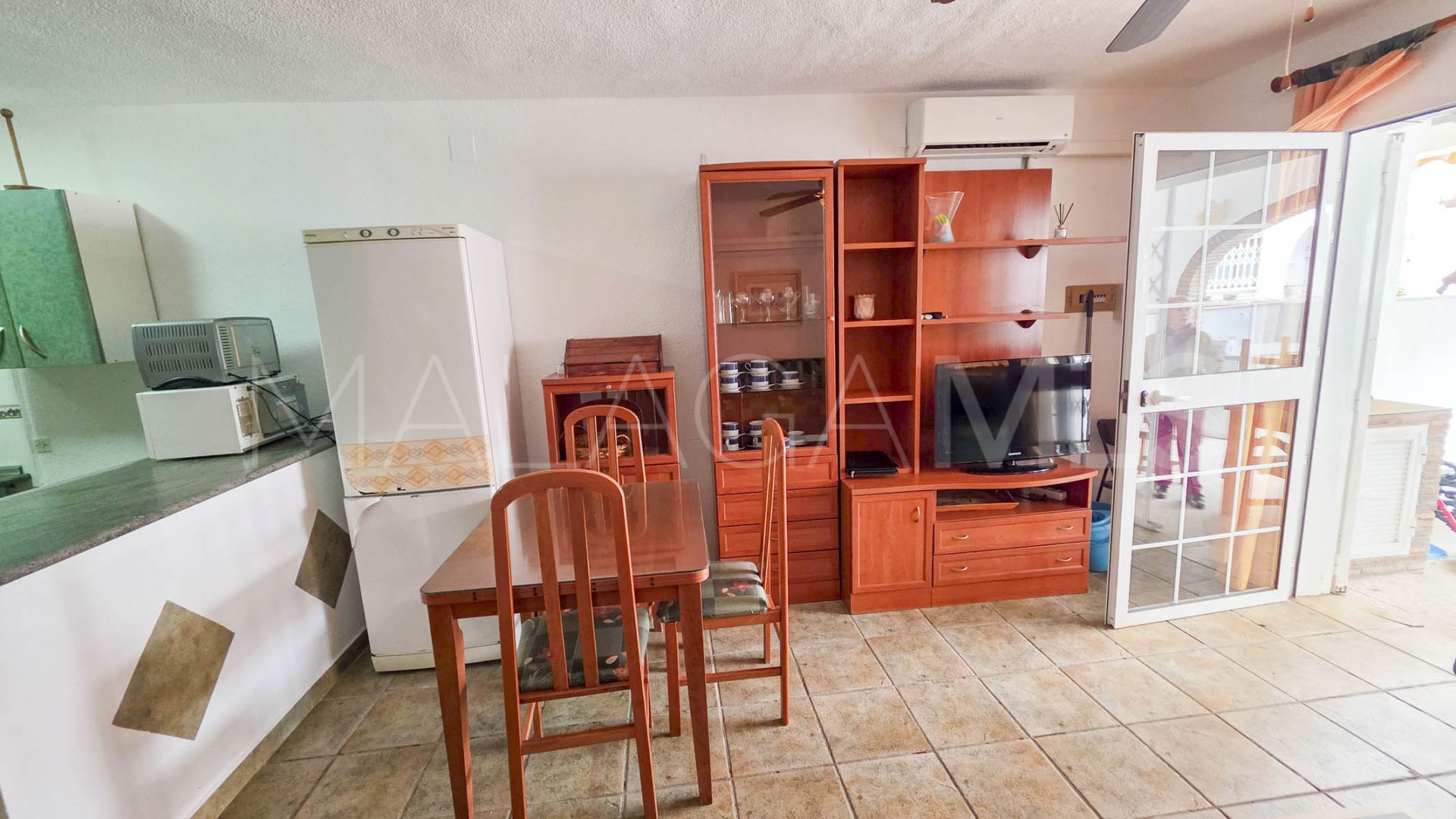 Maison de ville for sale in La Duquesa