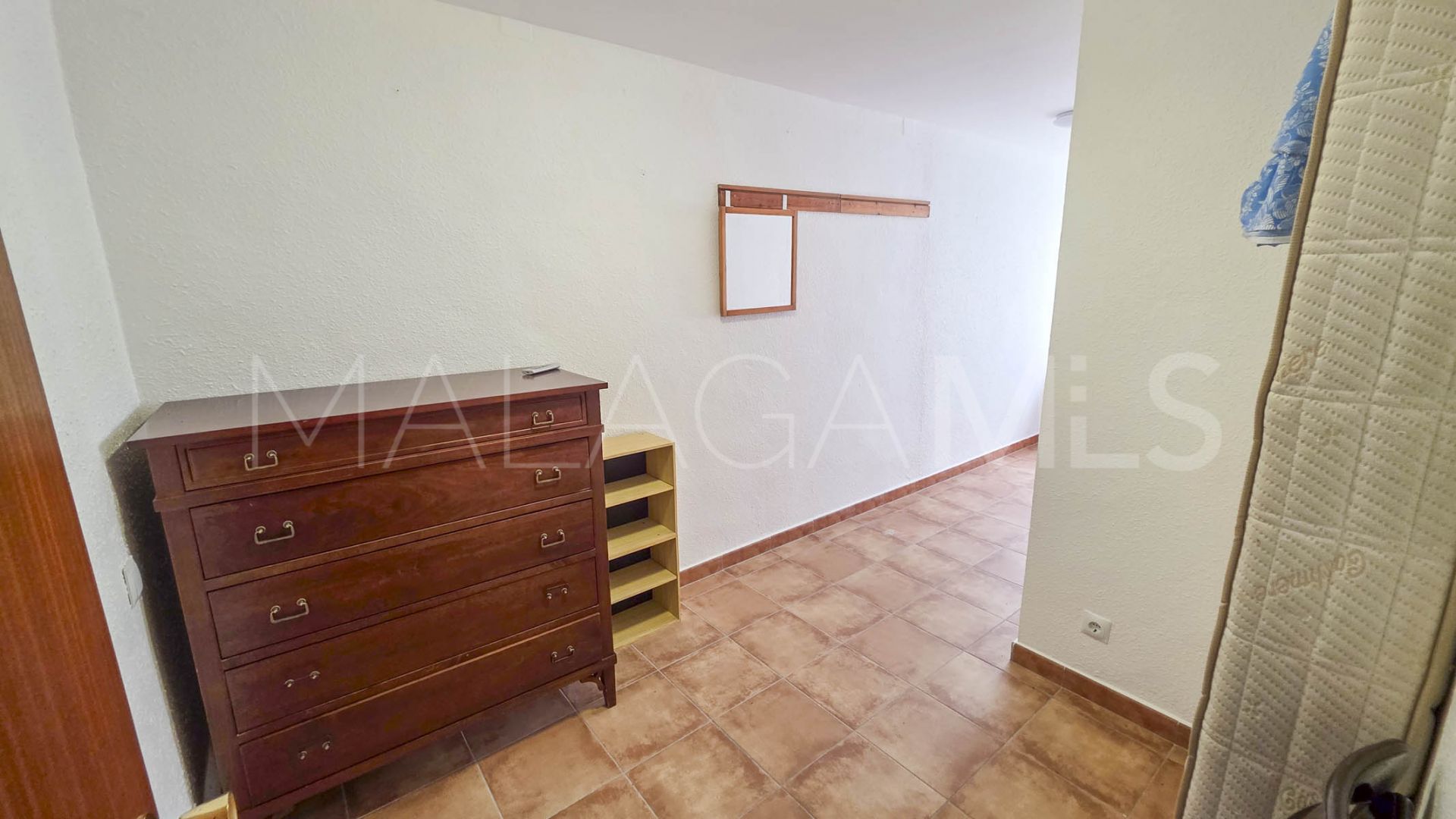 Maison de ville for sale in La Duquesa