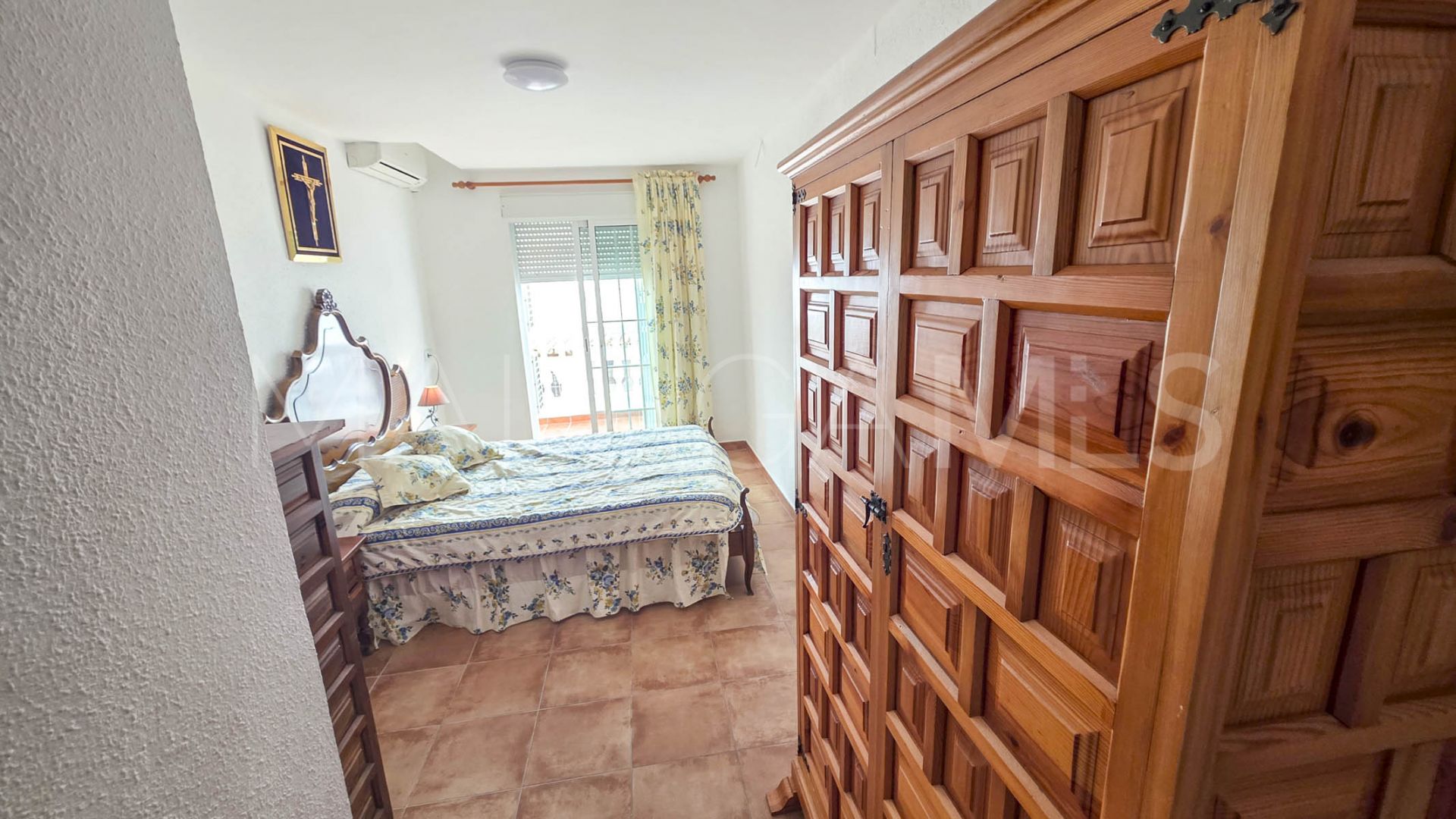 Maison de ville for sale in La Duquesa