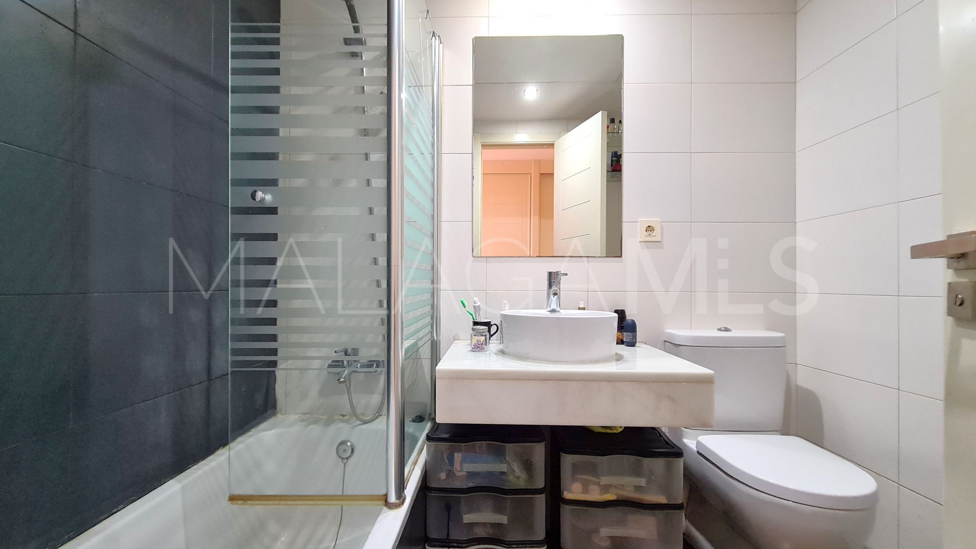 Apartamento a la venta in Estepona de 3 bedrooms