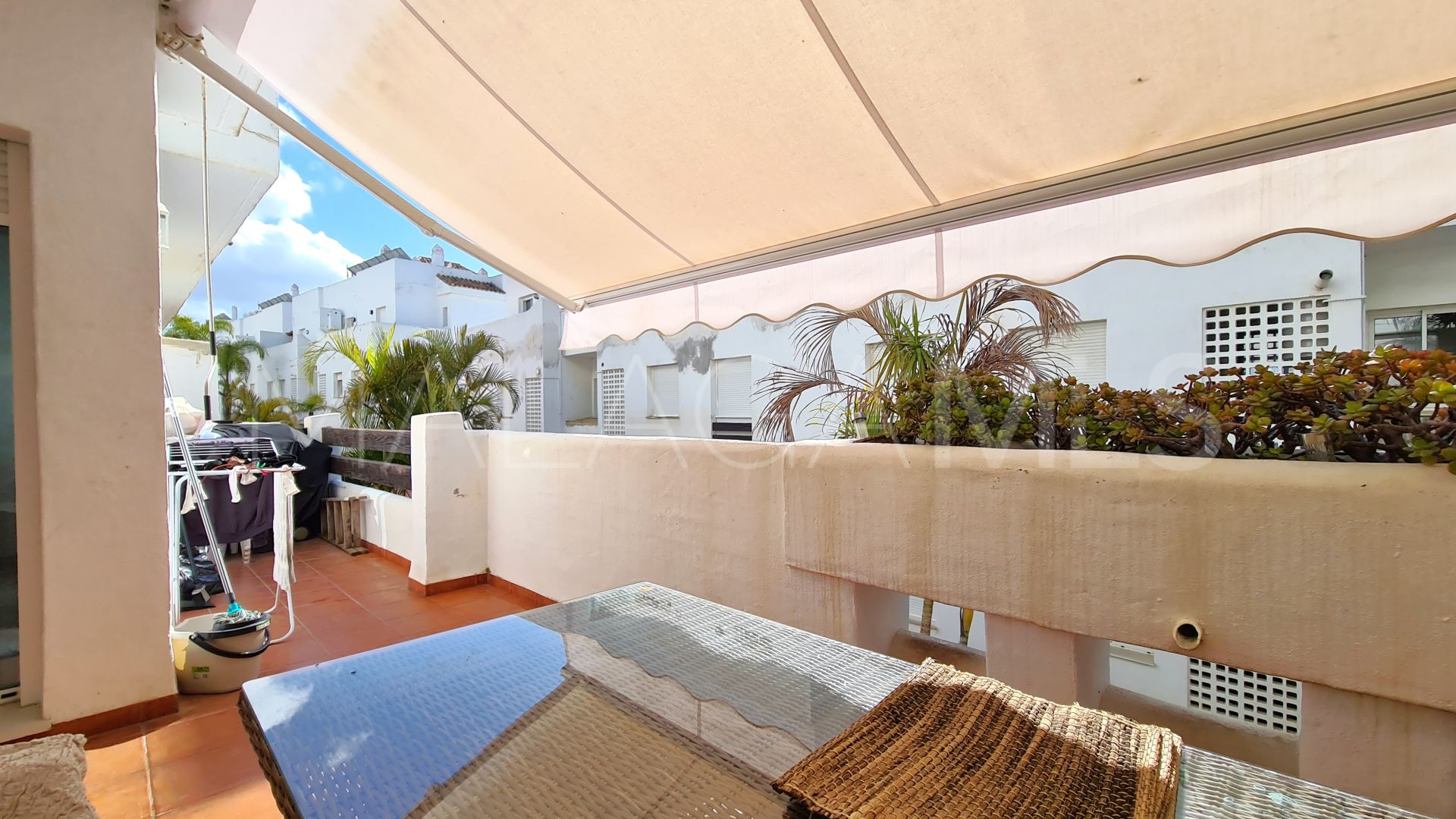 Apartamento a la venta in Estepona de 3 bedrooms