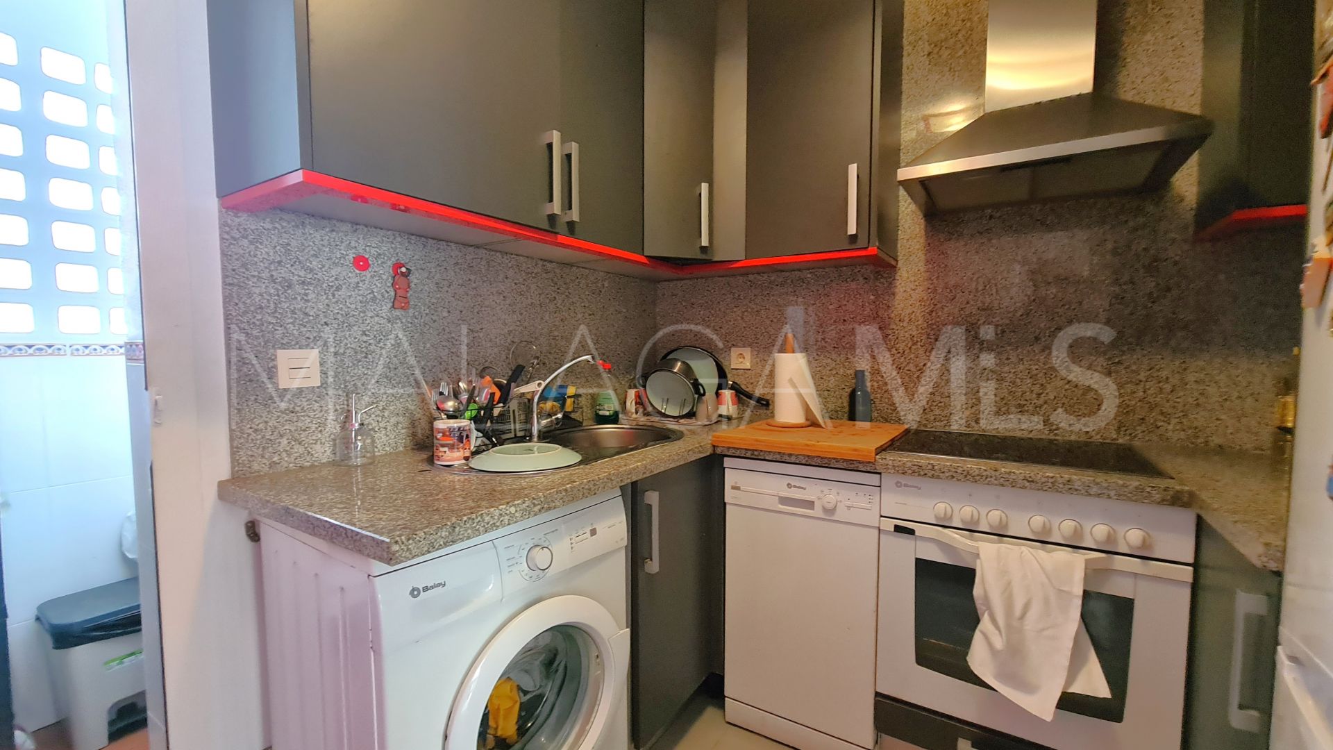 Apartamento a la venta in Estepona de 3 bedrooms