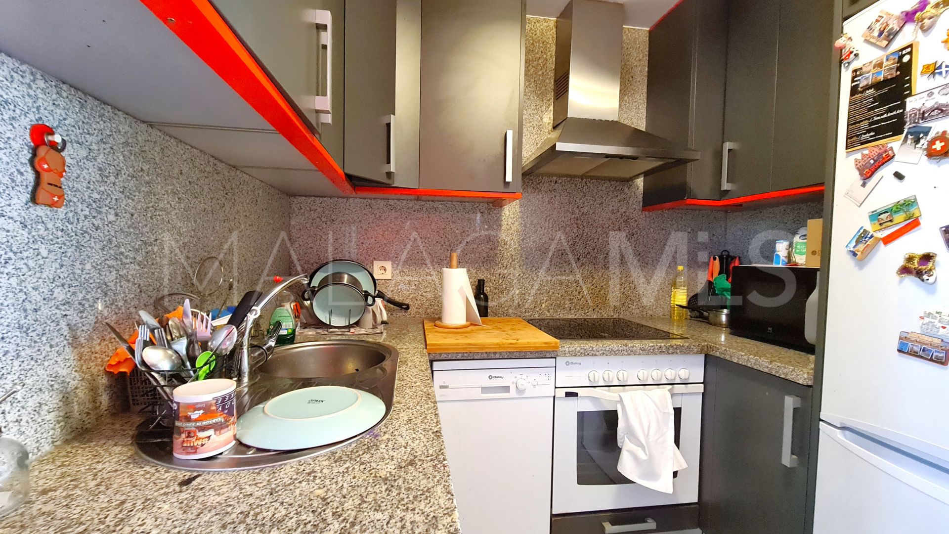 Apartamento a la venta in Estepona de 3 bedrooms