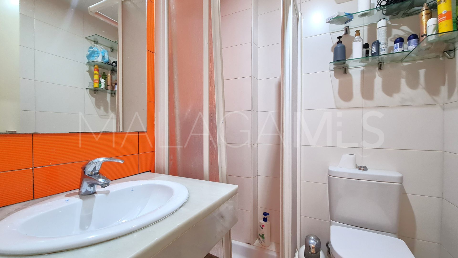 Apartamento a la venta in Estepona de 3 bedrooms