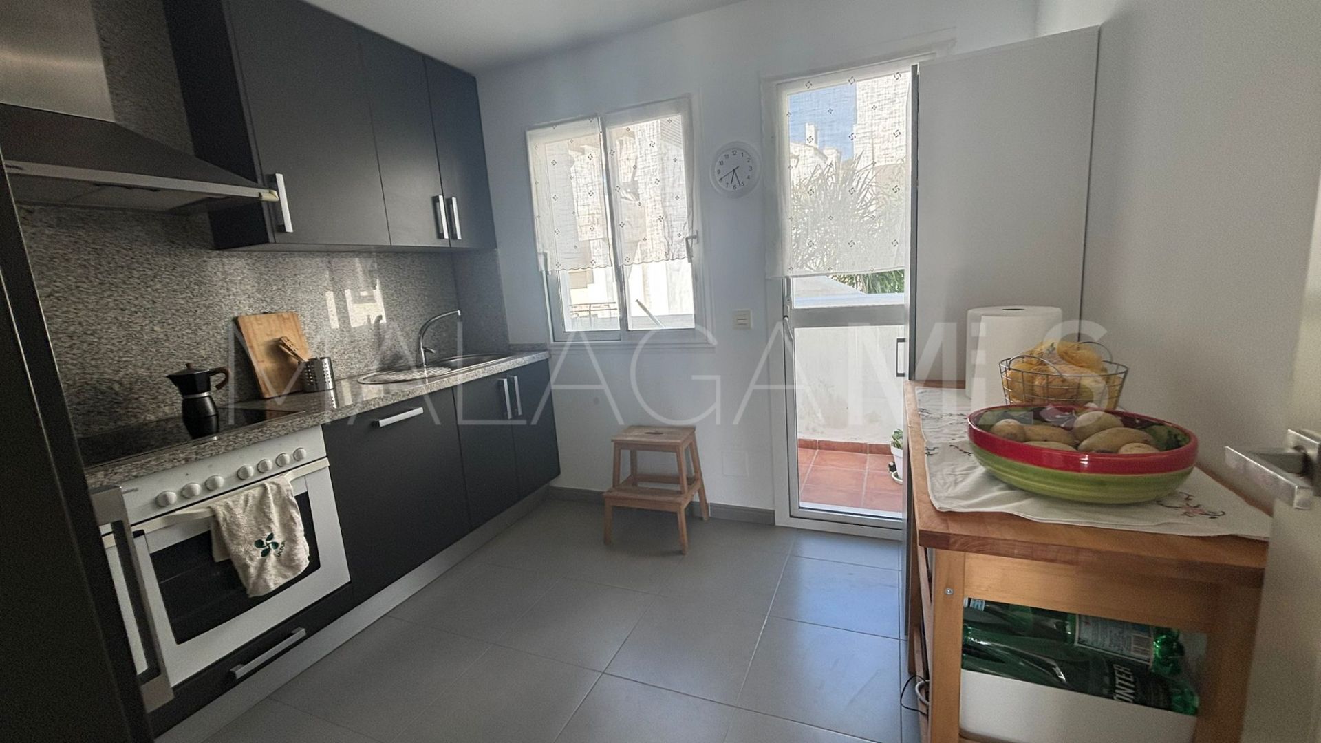 Appartement terrasse for sale in Estepona