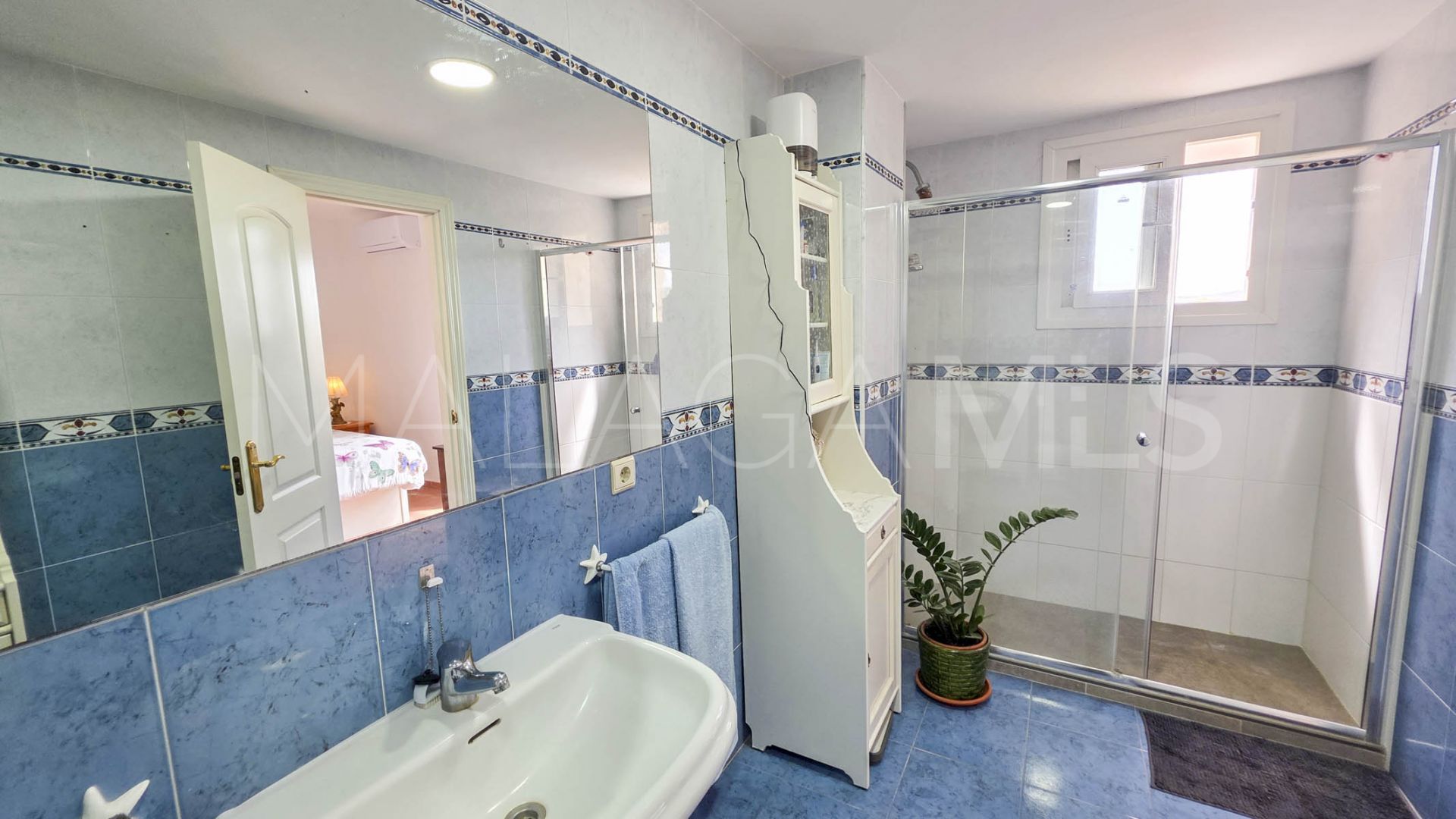 Takvåning for sale in Sabinillas