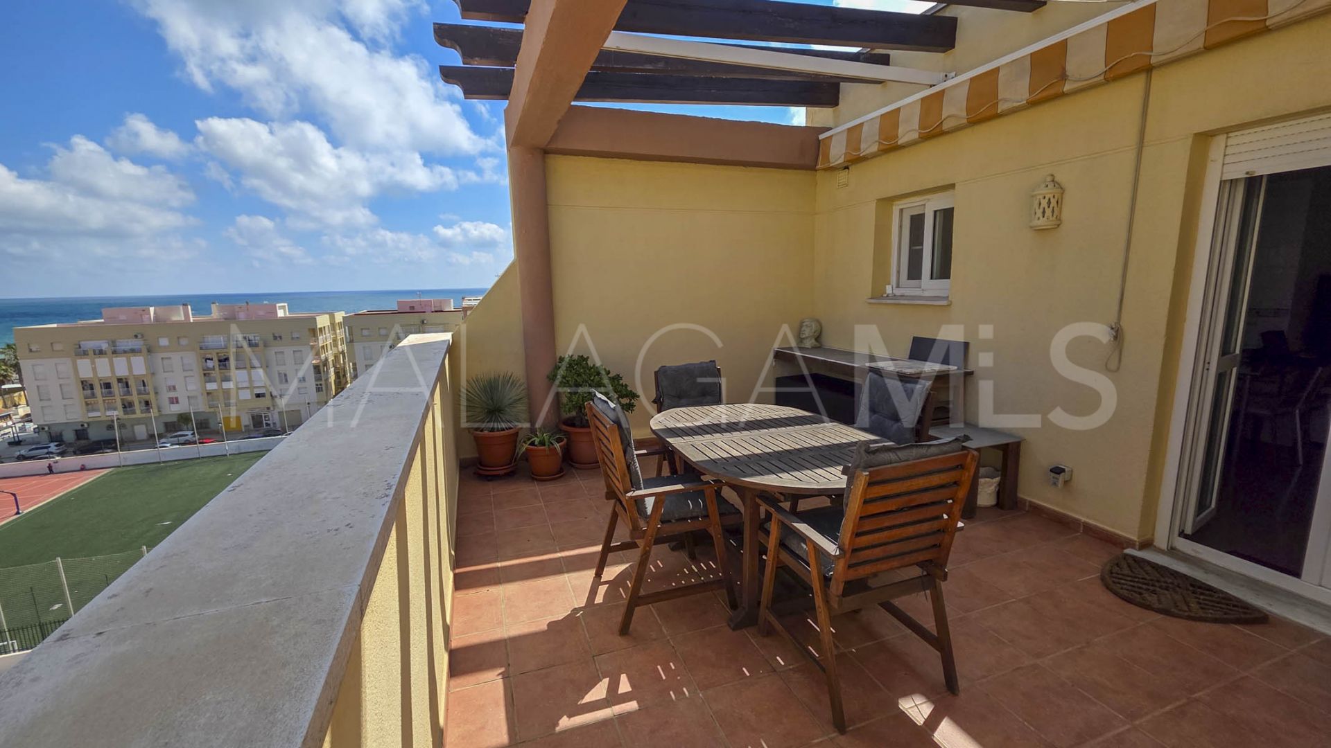 Takvåning for sale in Sabinillas