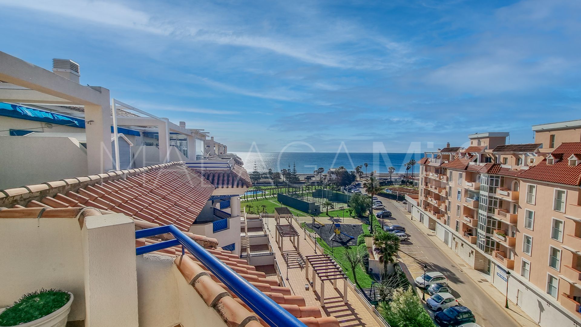 Sabinillas 1 bedroom penthouse for sale