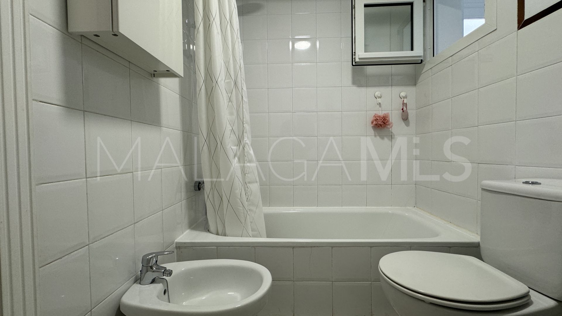 Sabinillas 1 bedroom penthouse for sale