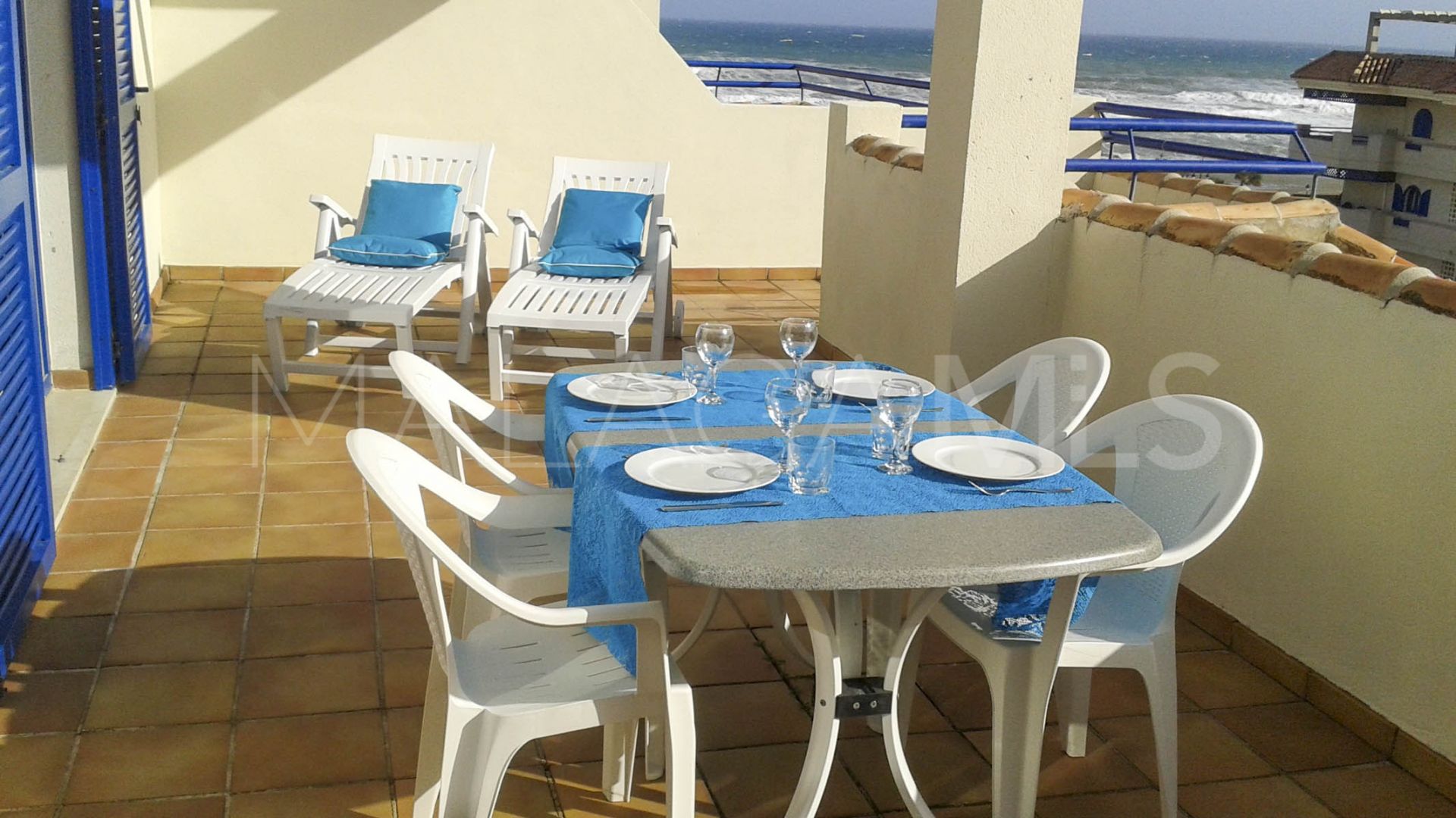 Sabinillas 1 bedroom penthouse for sale