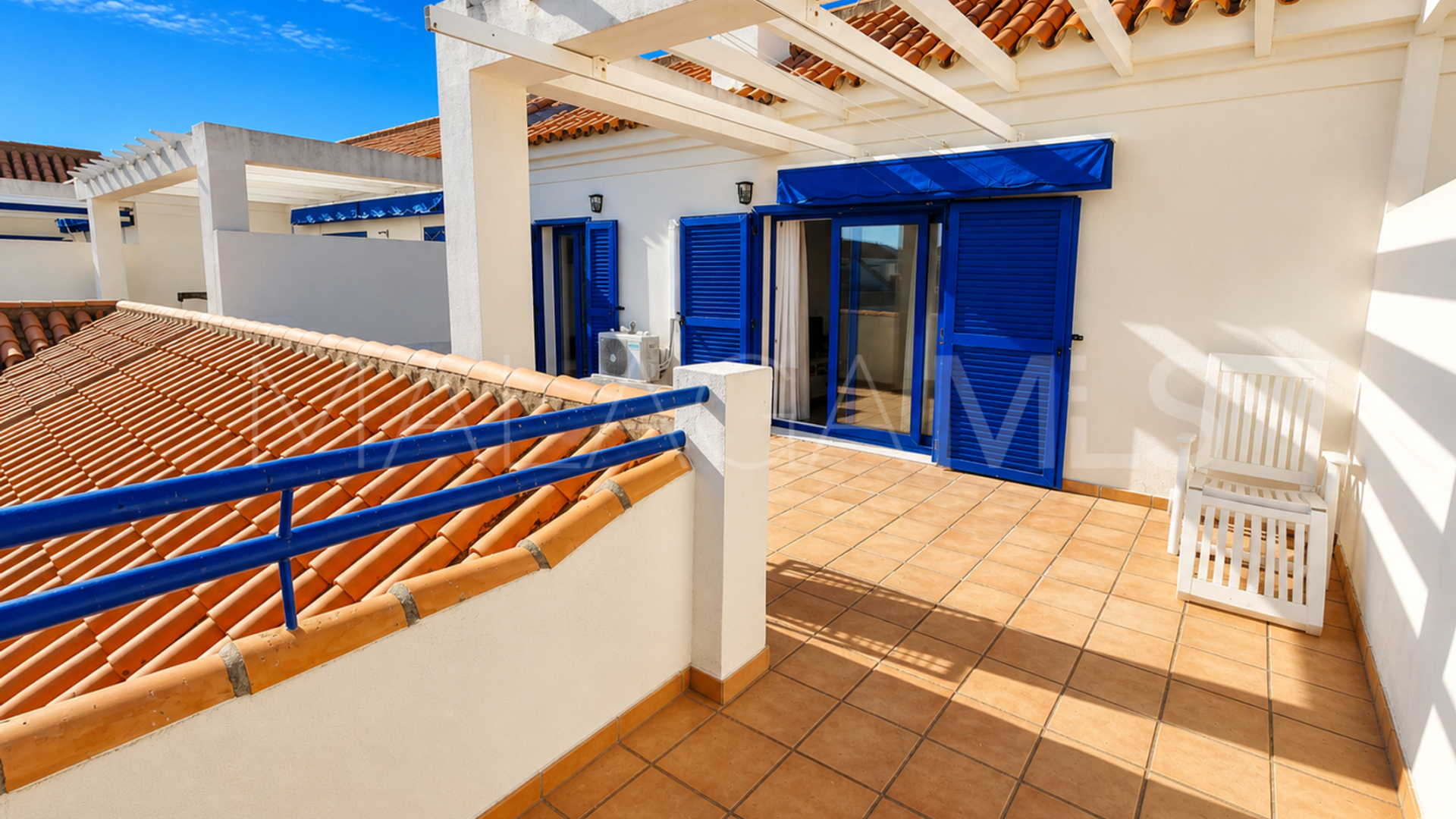 Penthaus for sale in Sabinillas