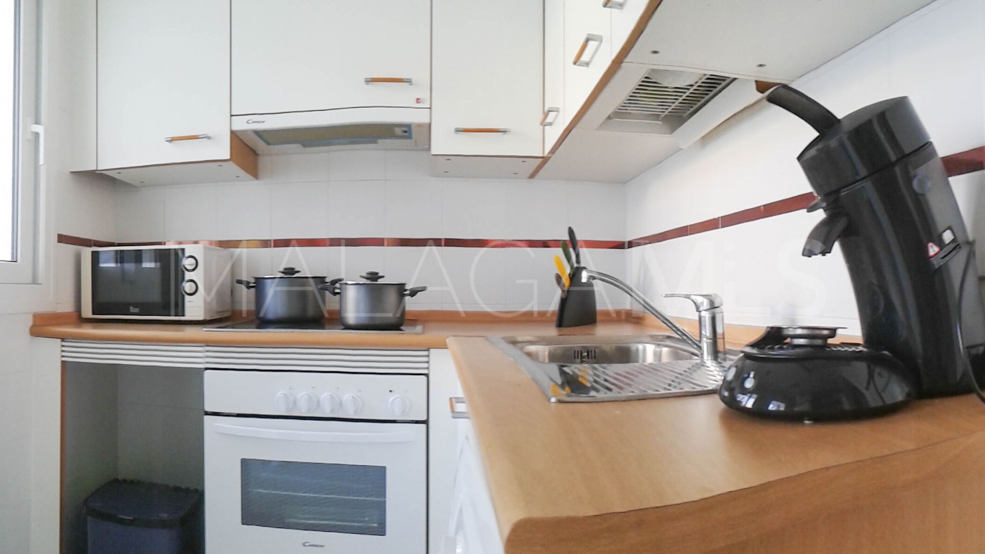 Sabinillas 1 bedroom penthouse for sale