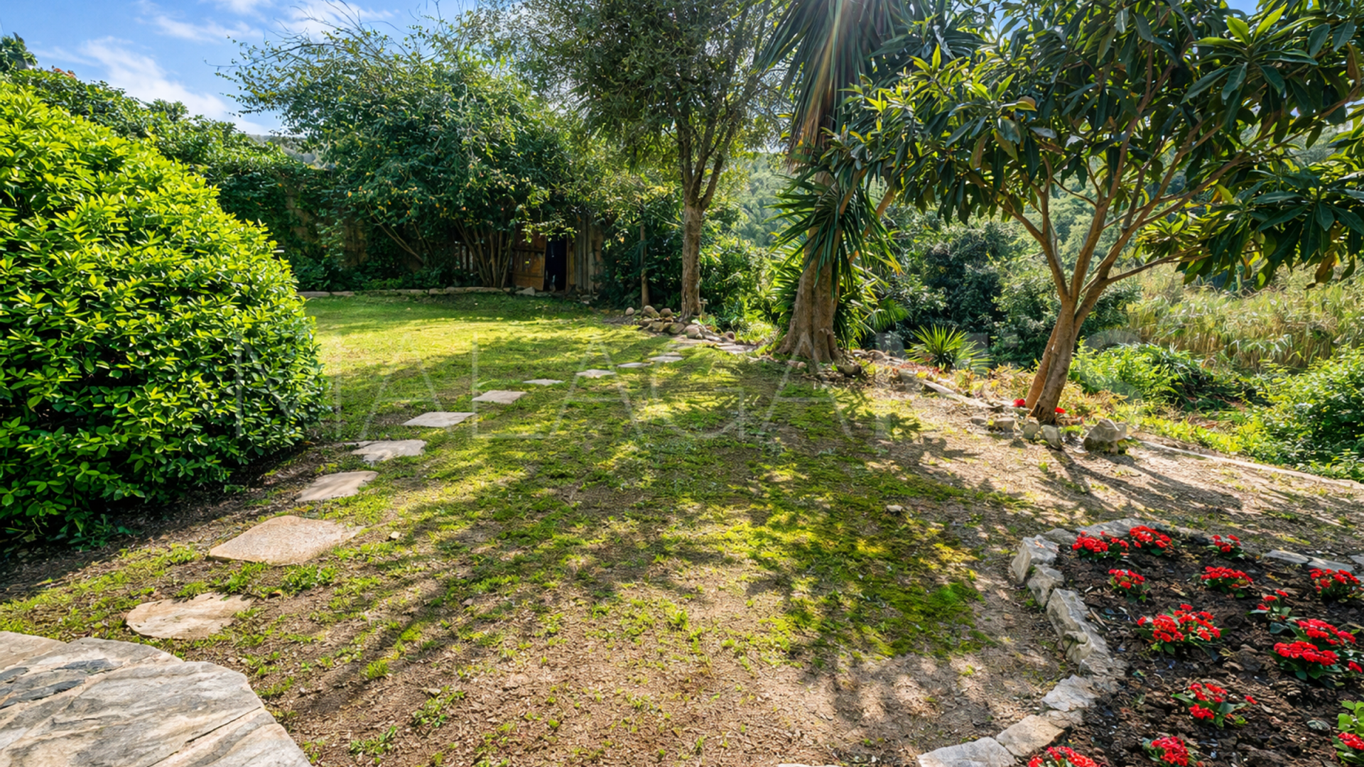 Villa in La Duquesa for sale