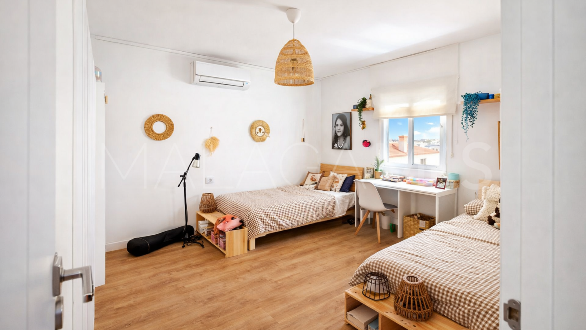 Villa in La Duquesa for sale