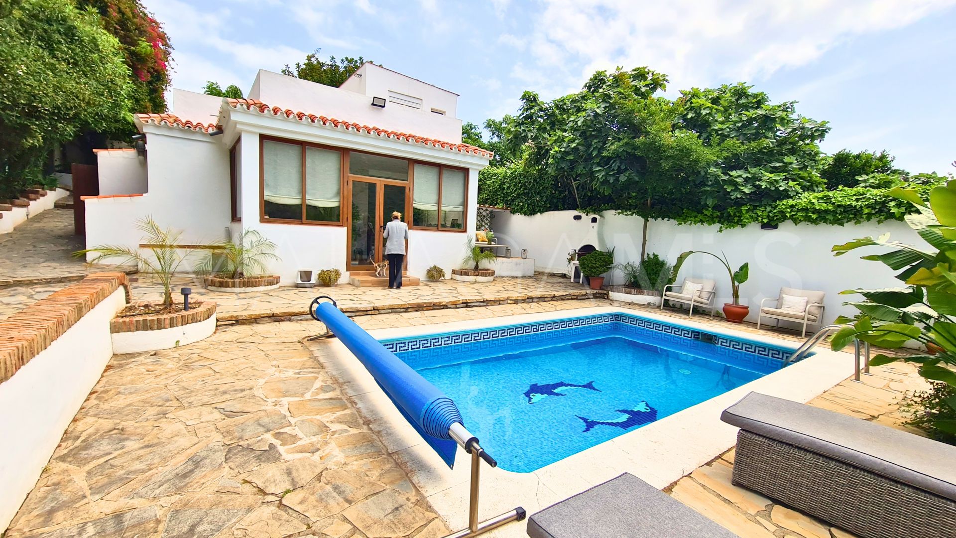 Villa in La Duquesa for sale