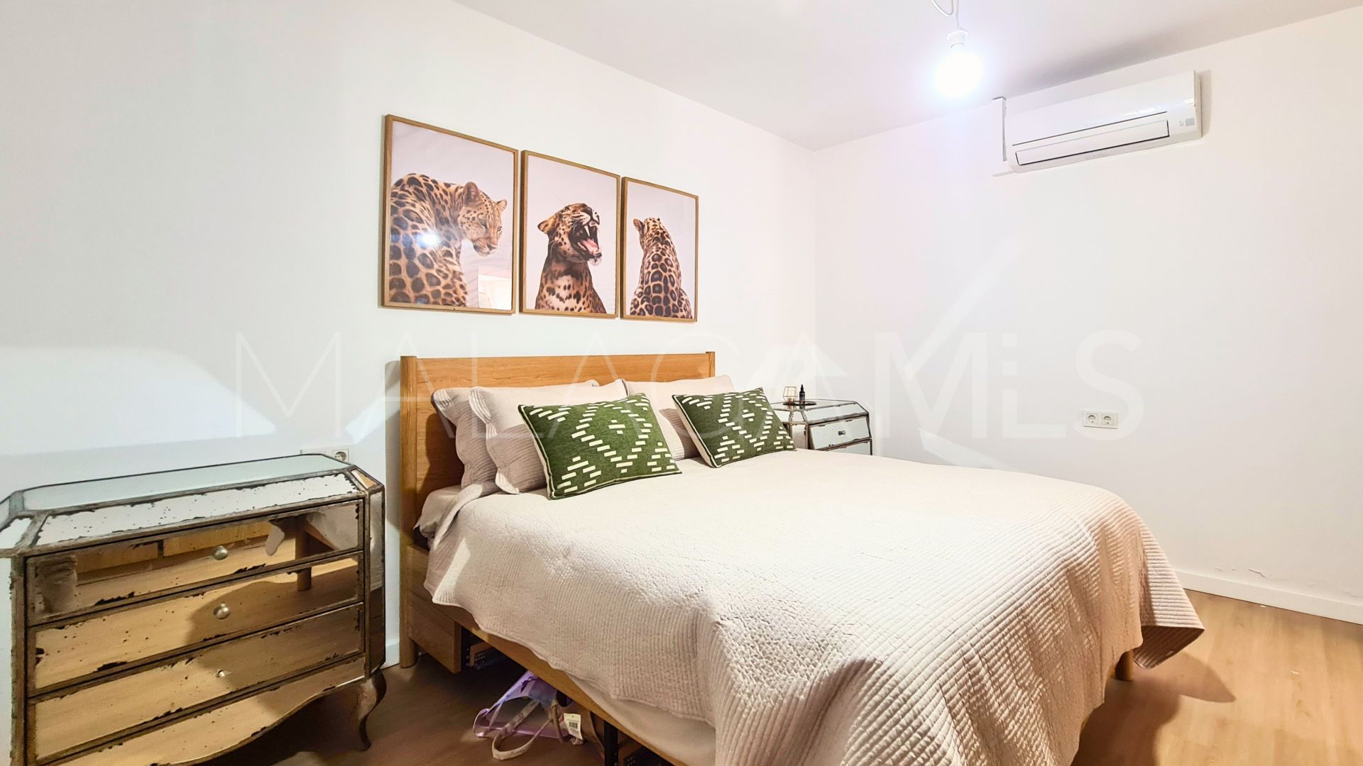 Villa in La Duquesa for sale