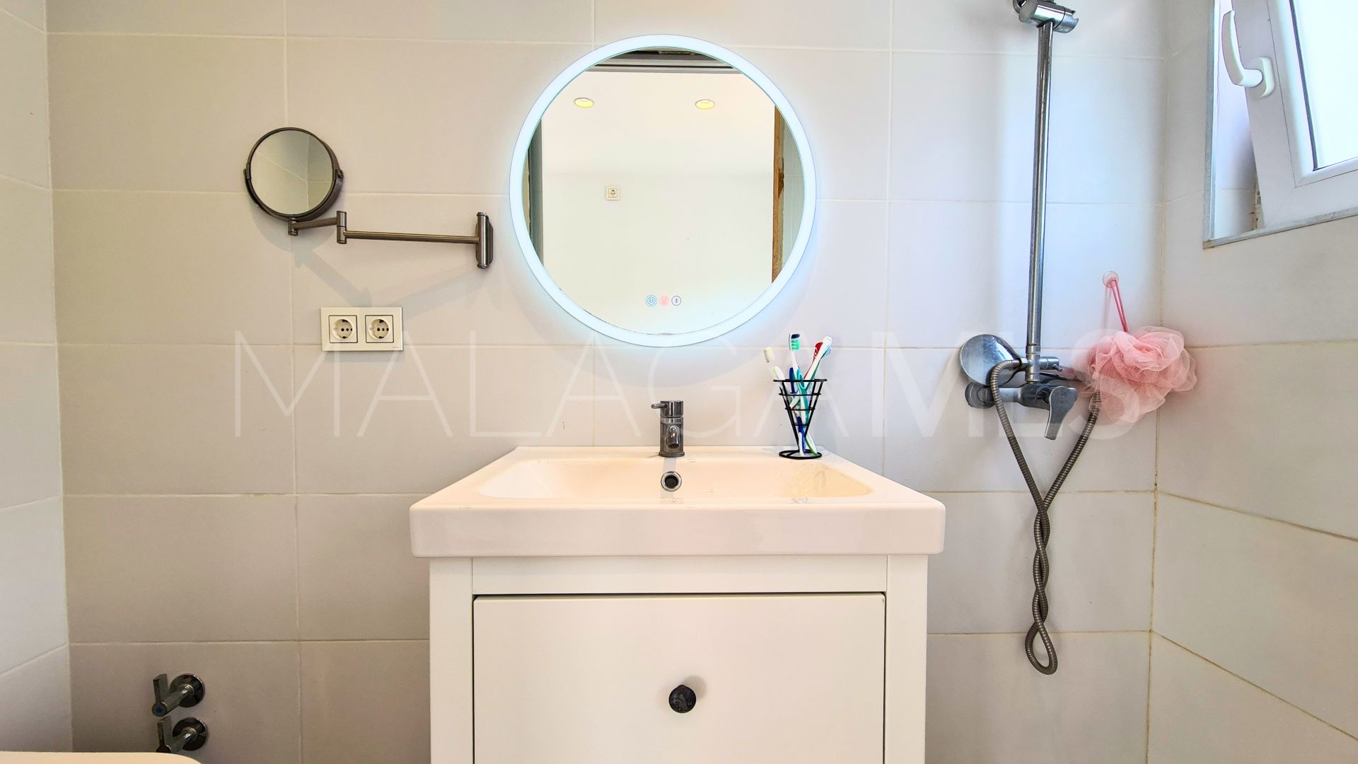 Villa in La Duquesa for sale