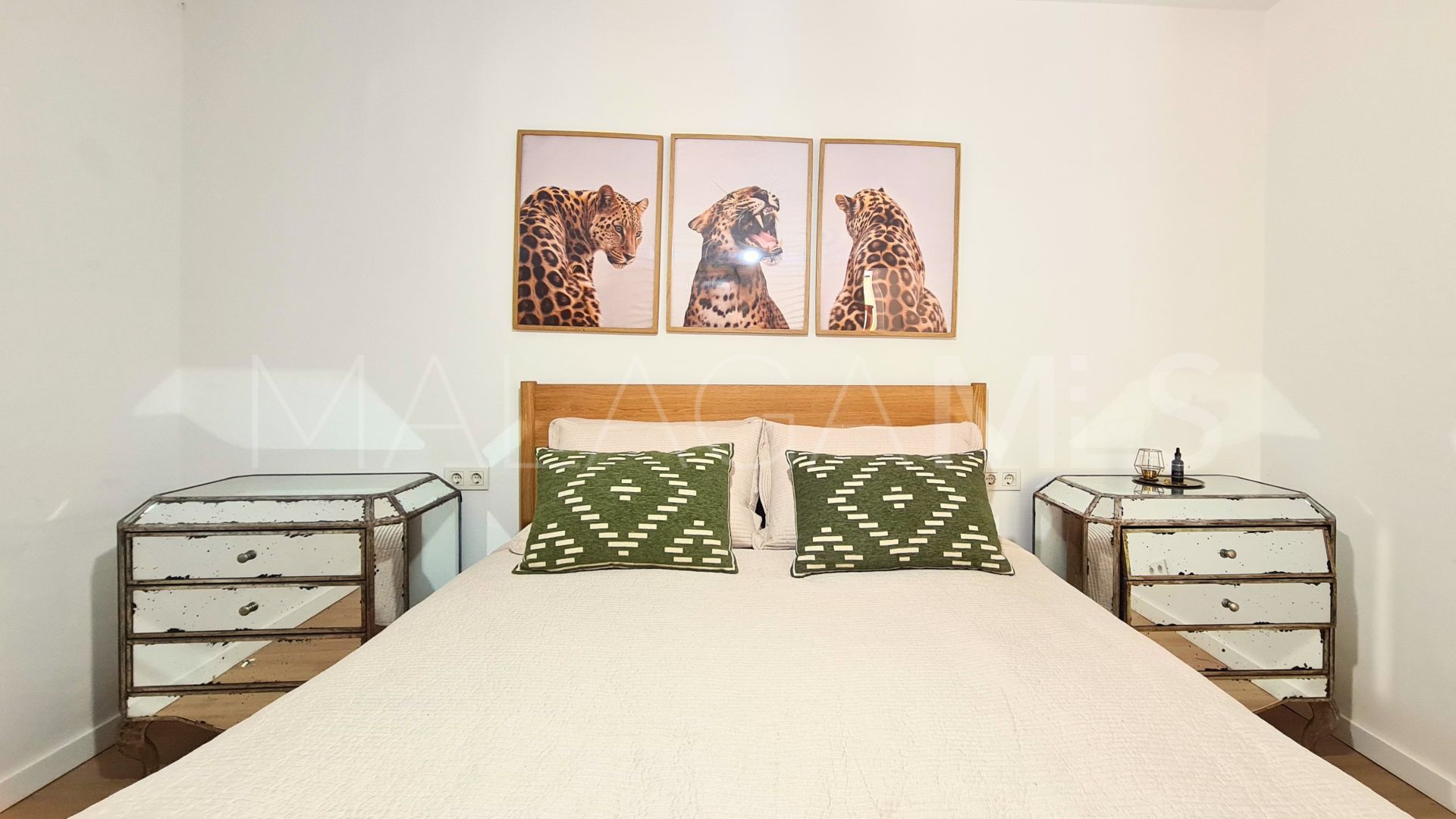 Villa in La Duquesa for sale