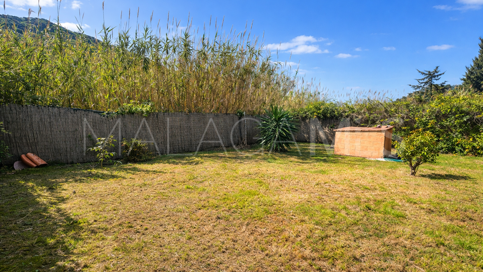 Villa in La Duquesa for sale