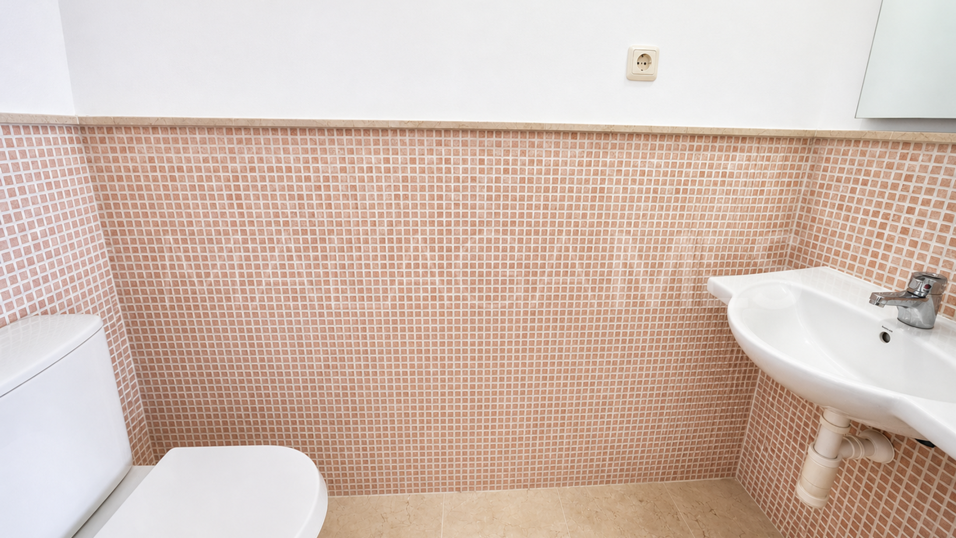 Maison de ville for sale in Casares Playa