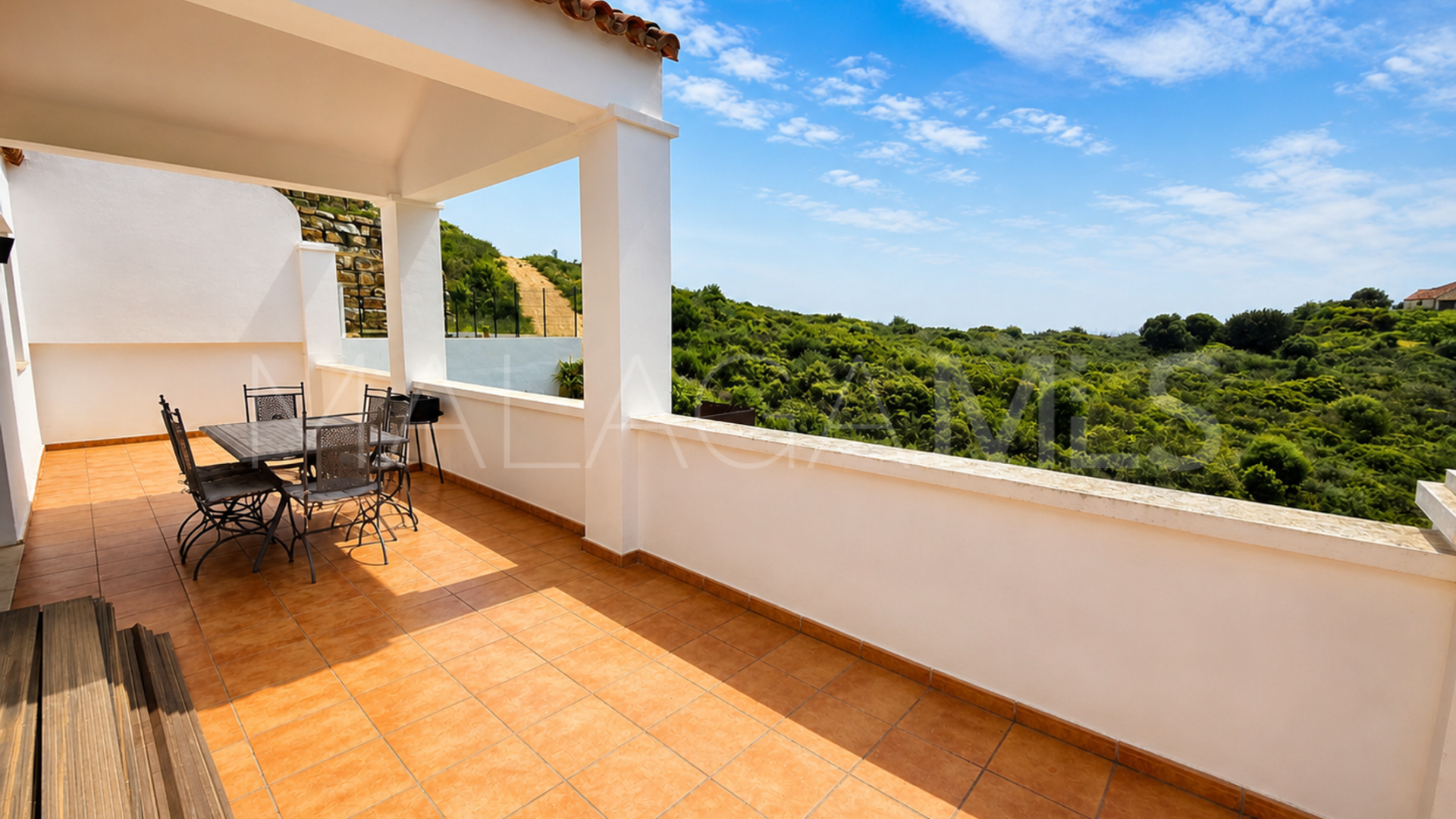 Maison de ville for sale in Casares Playa