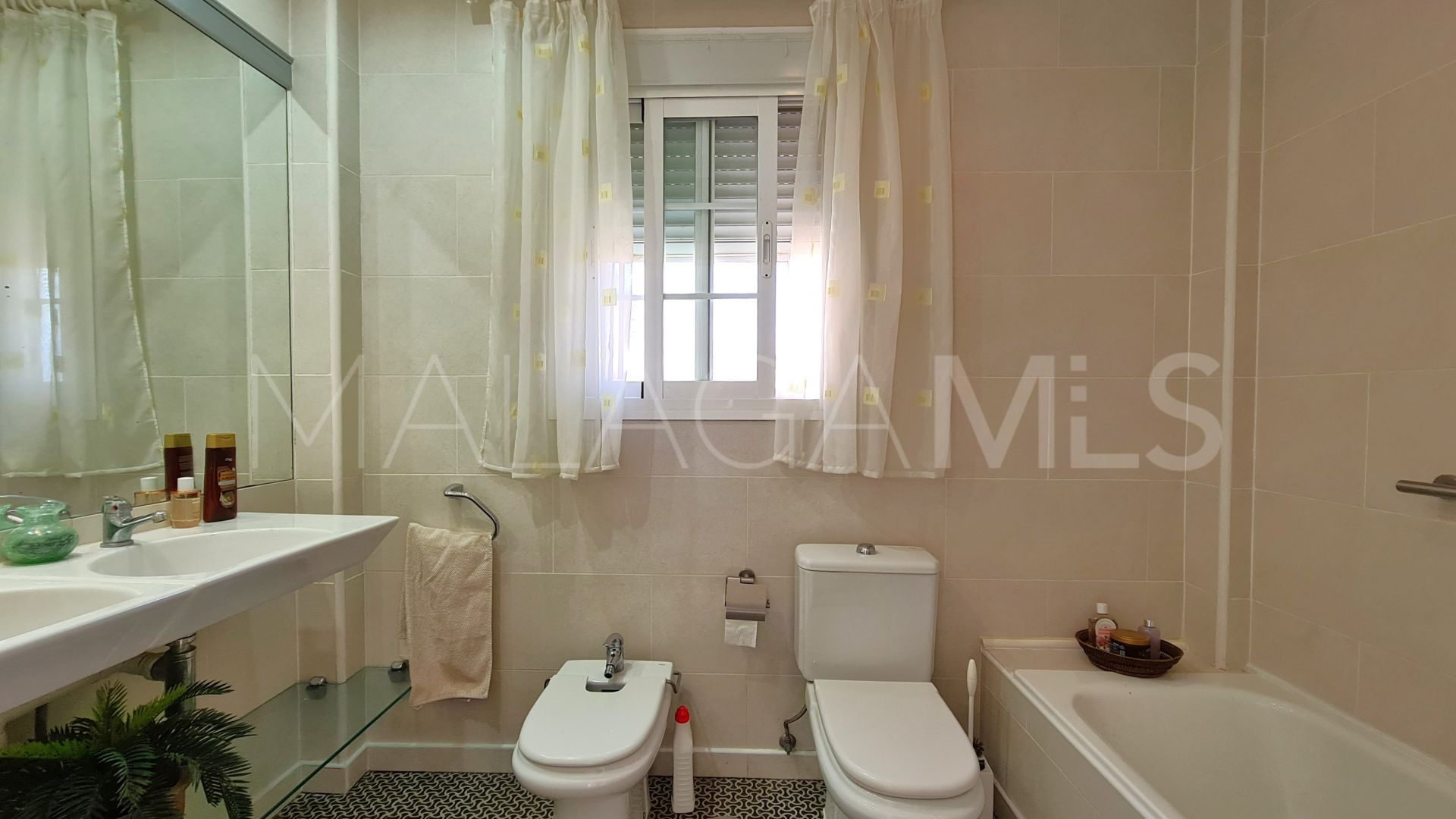 Penthaus for sale in Manilva