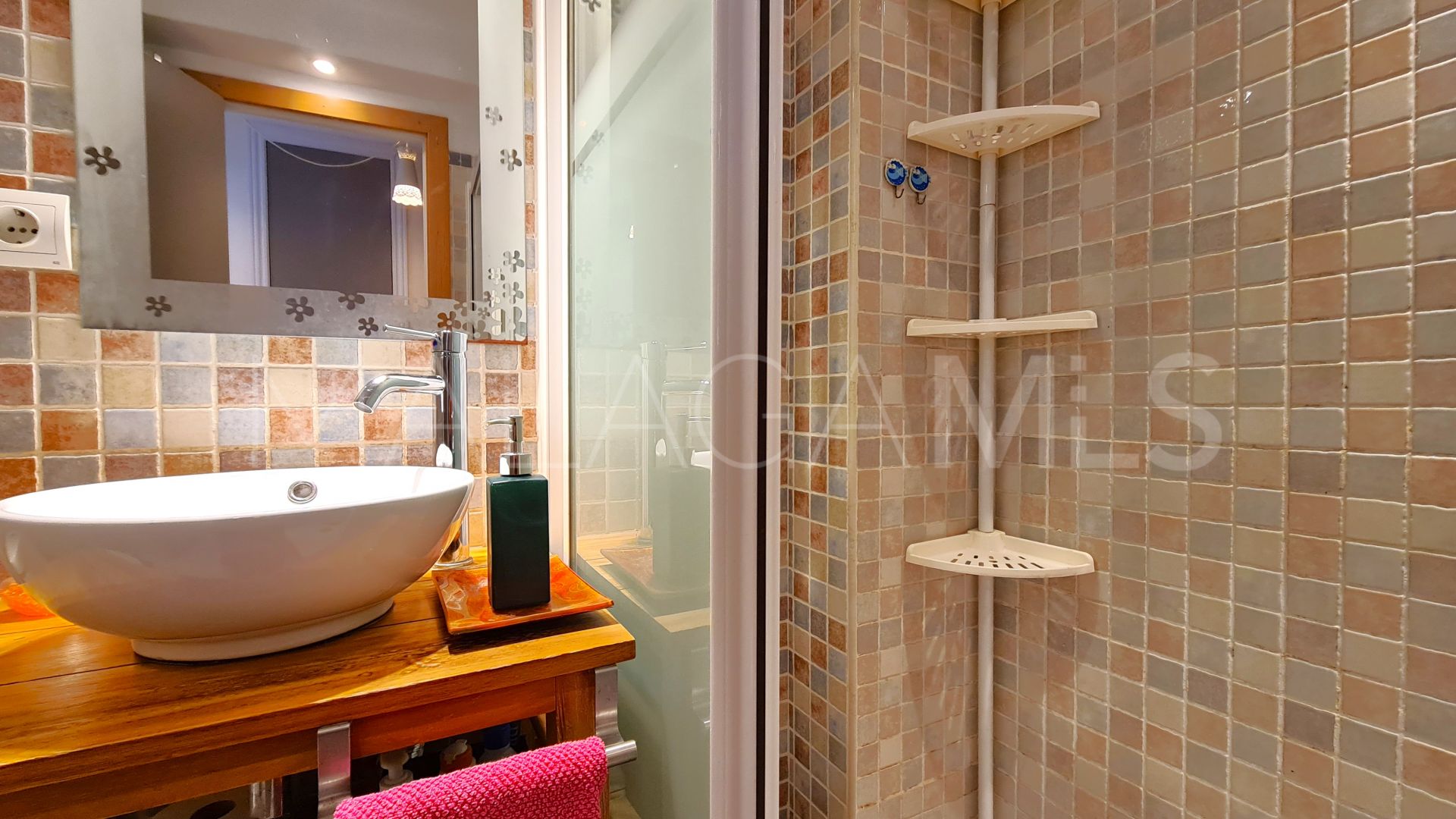 Estepona apartment for sale