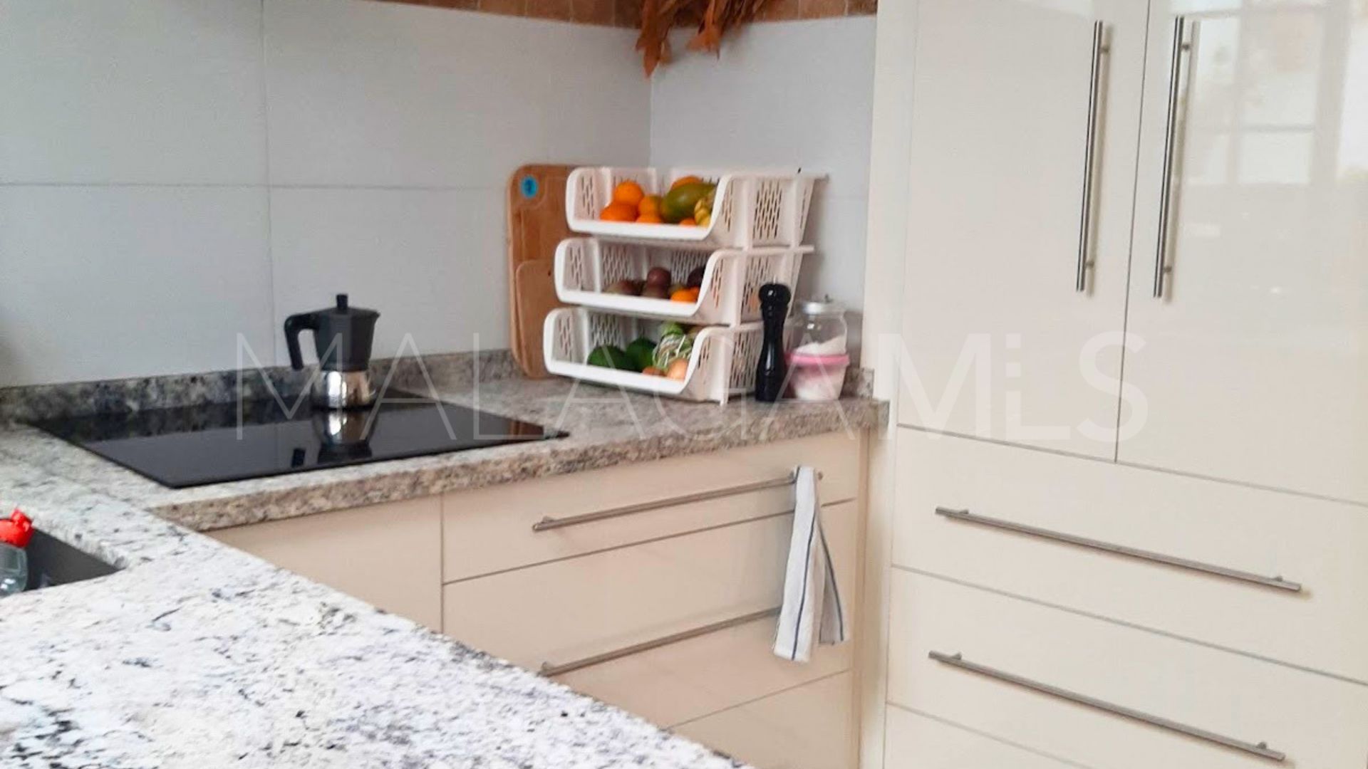 Estepona 2 bedrooms town house for sale