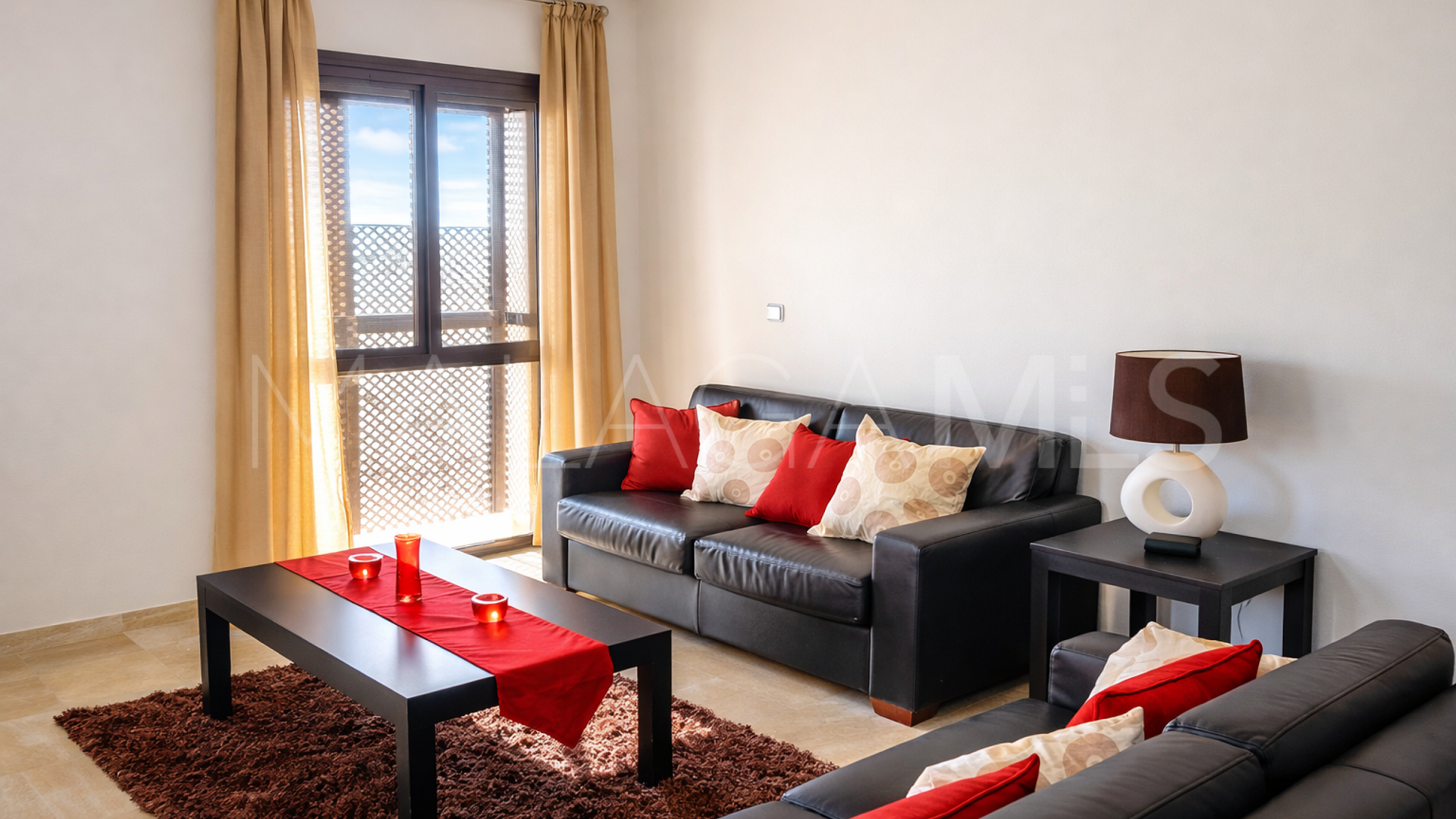 Apartamento a la venta in Casares Playa