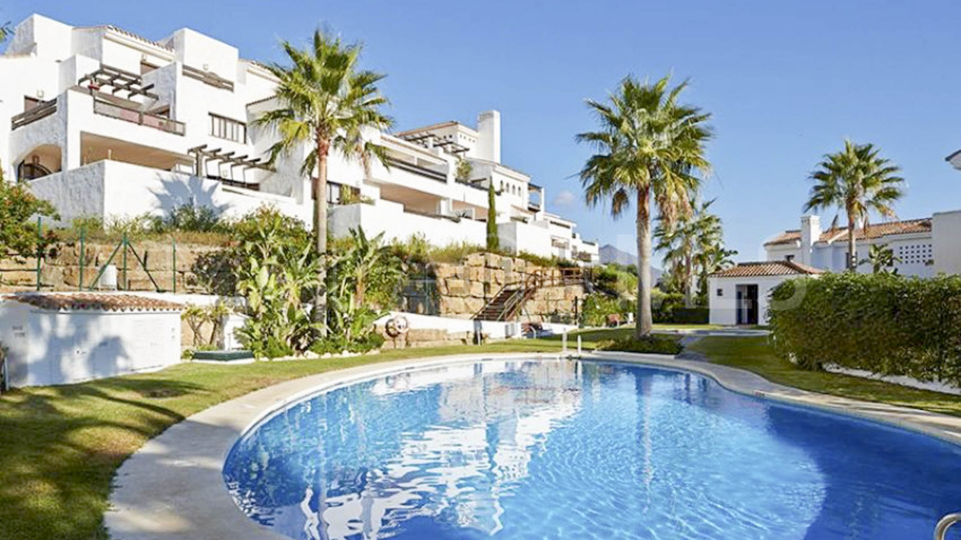 Apartamento a la venta in Casares Playa