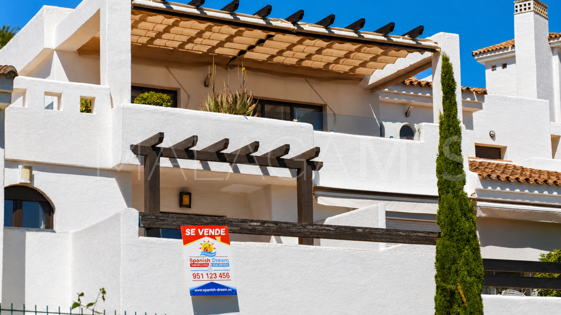 For sale apartment in Casares Playa