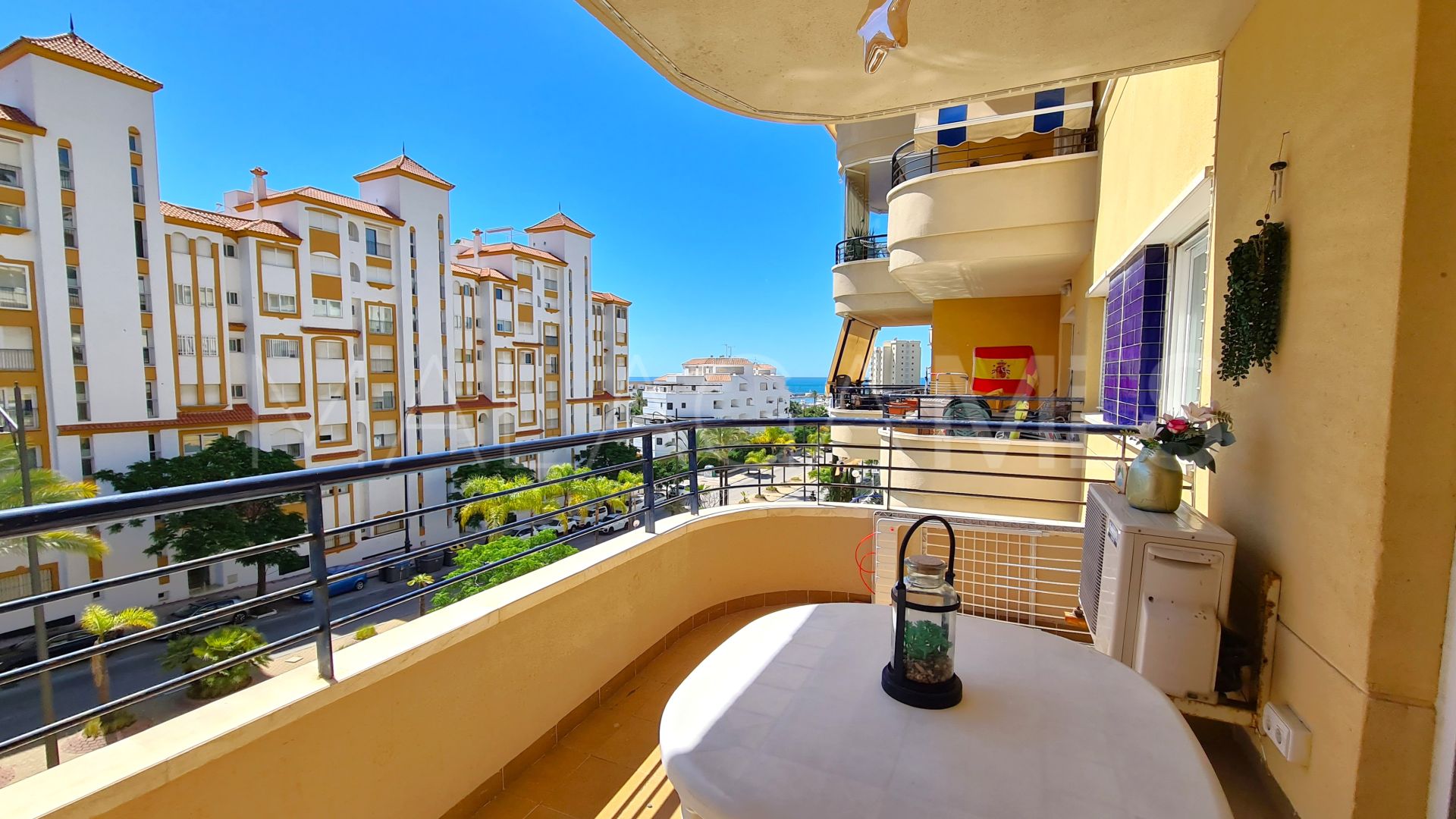 Wohnung for sale in Estepona
