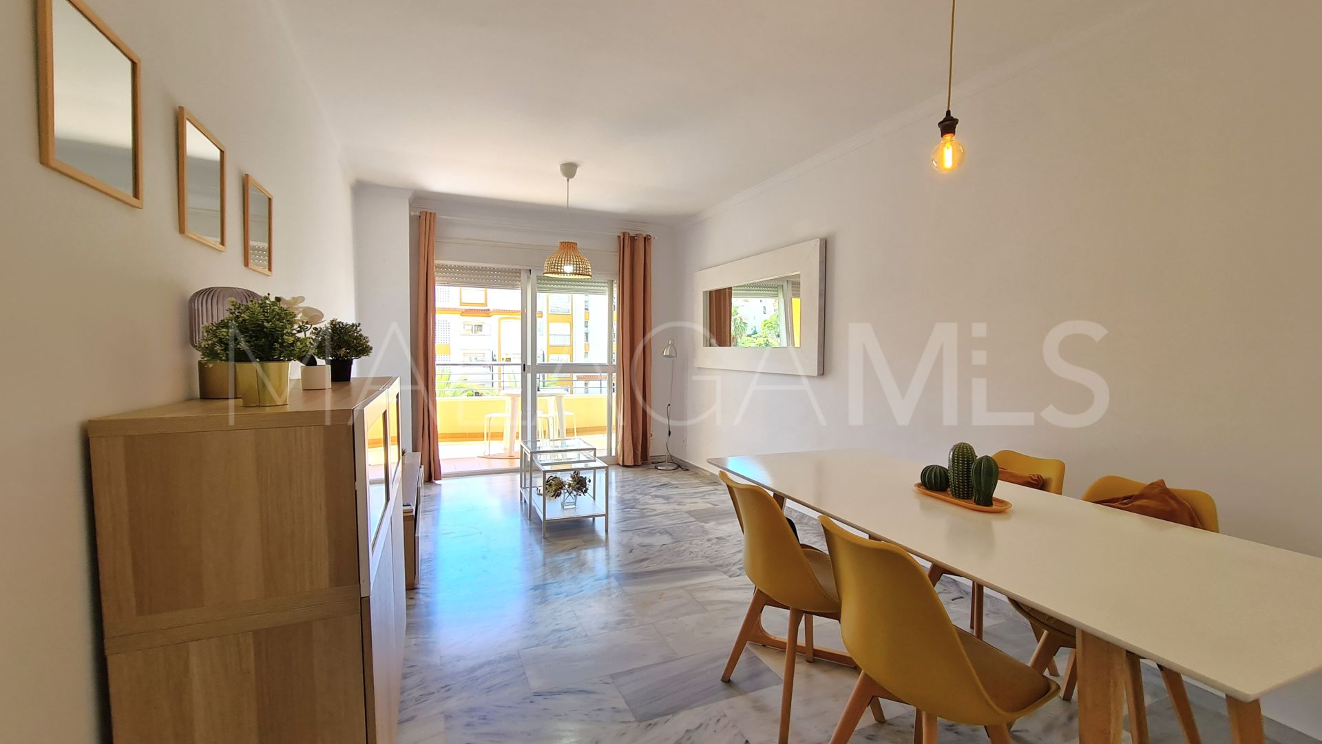 Wohnung for sale in Estepona