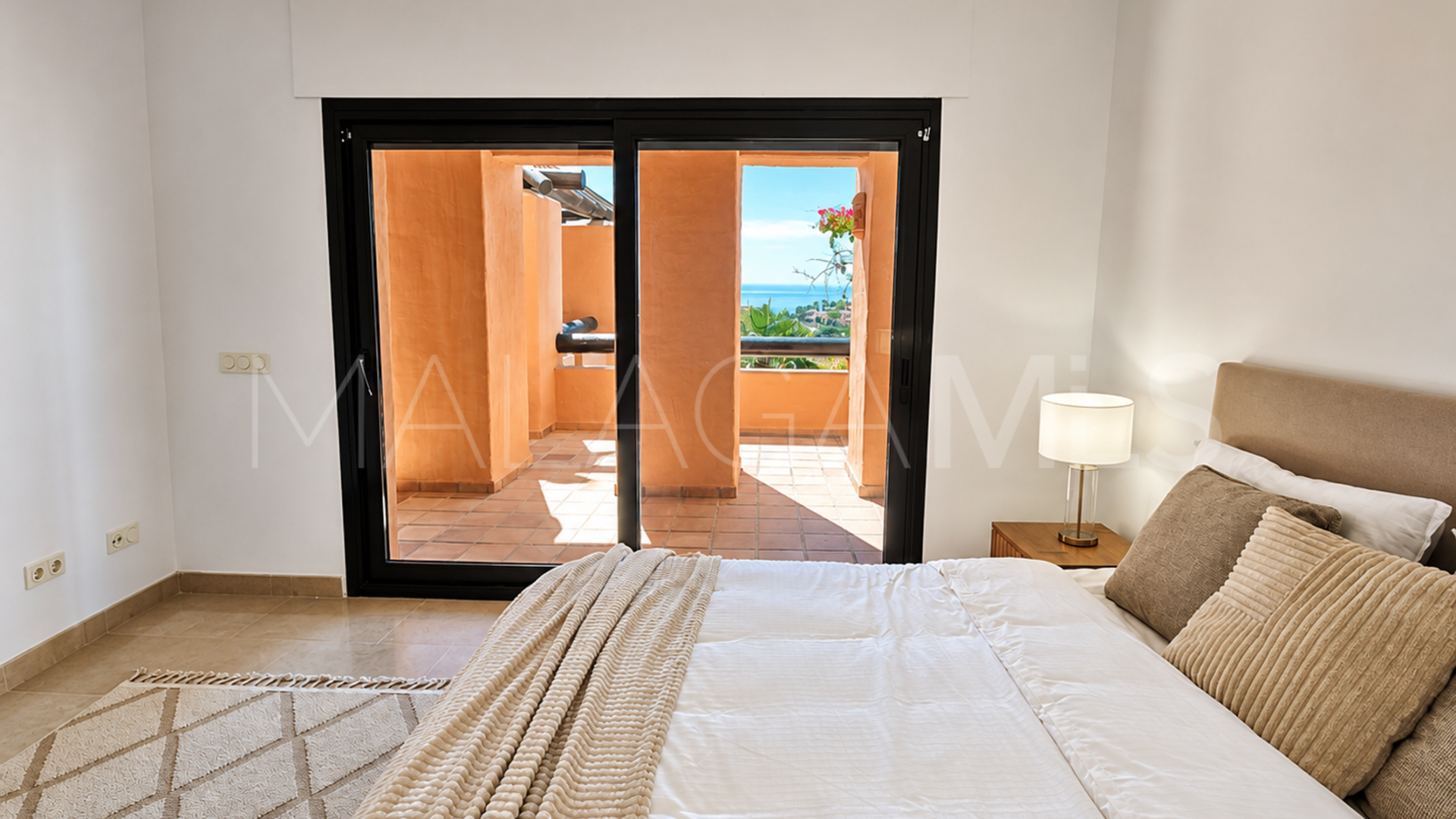 For sale Sabinillas penthouse