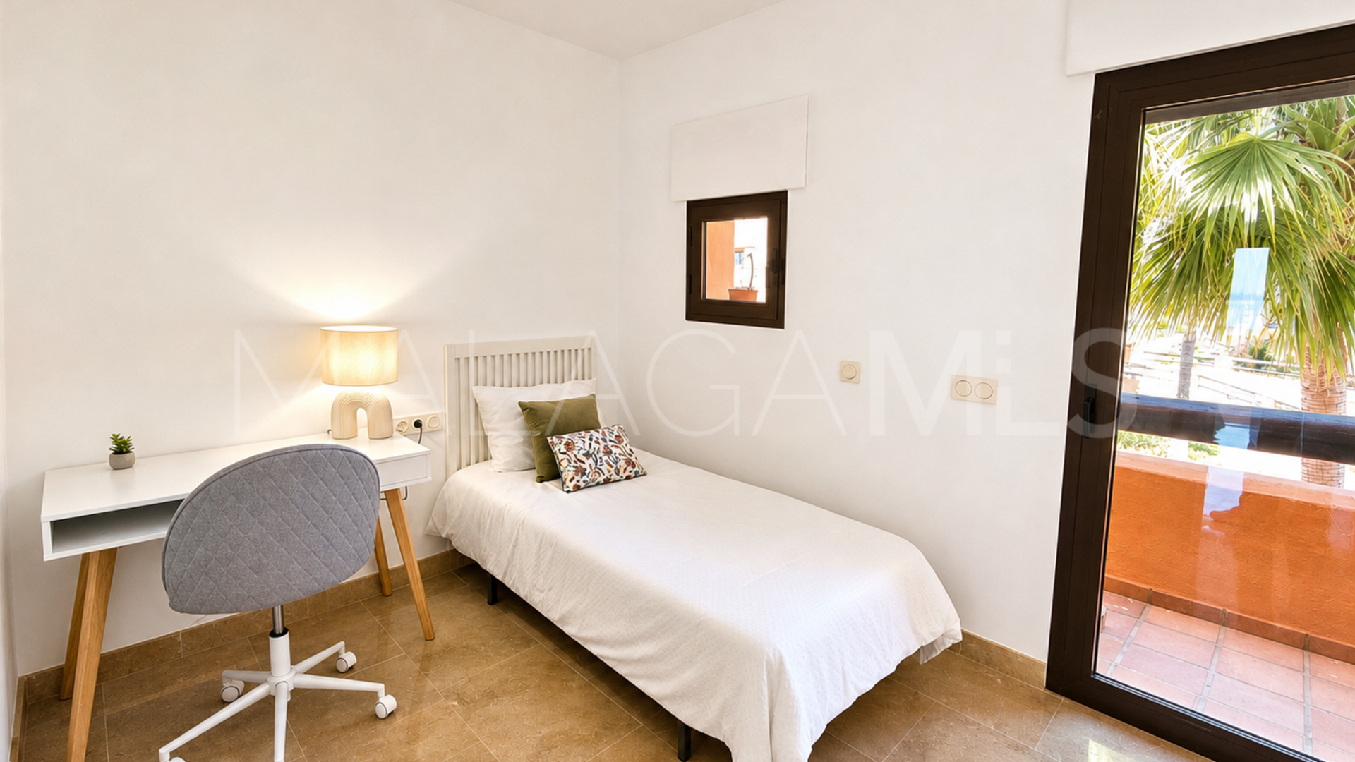 For sale Sabinillas penthouse