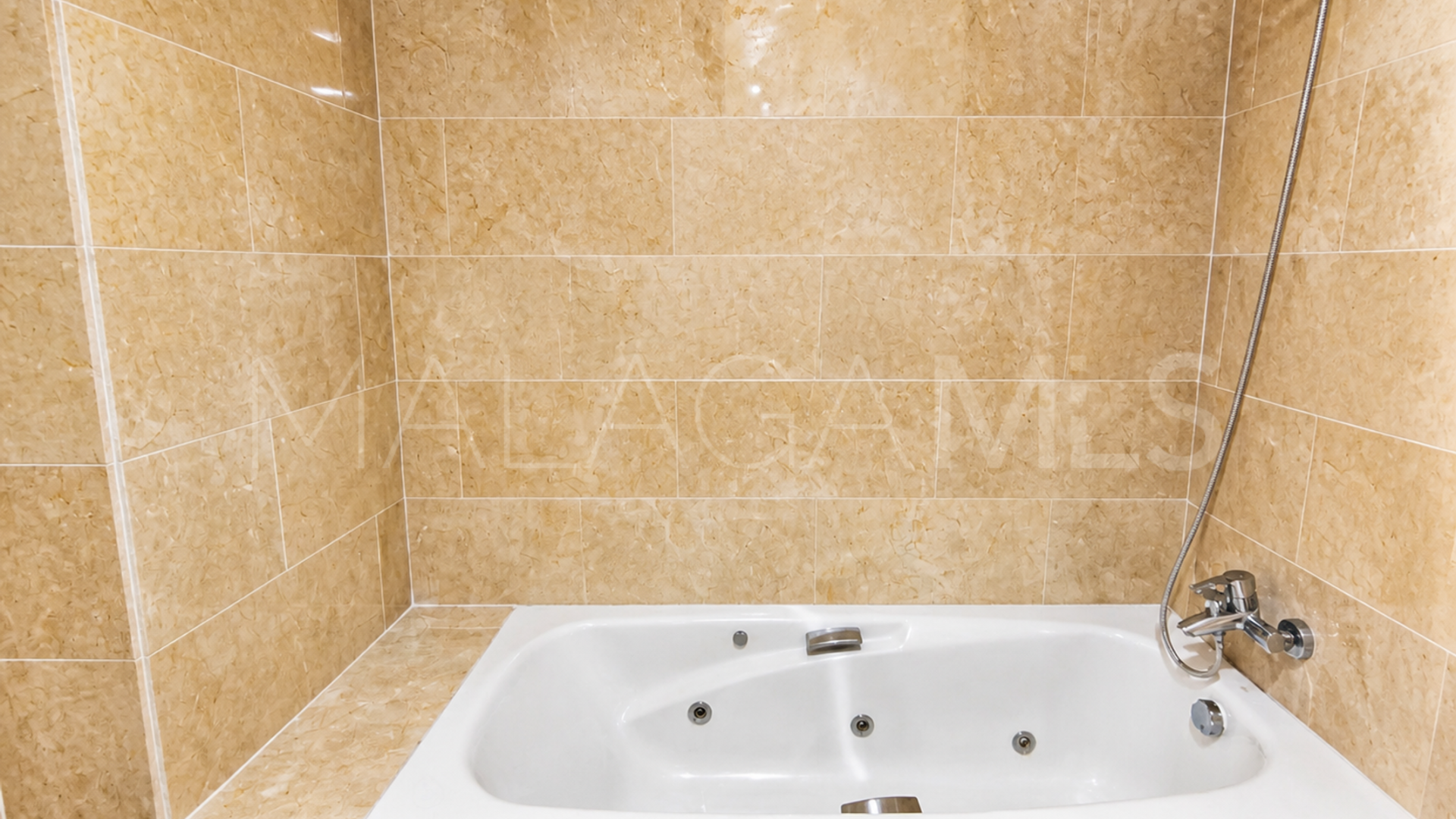For sale Sabinillas penthouse