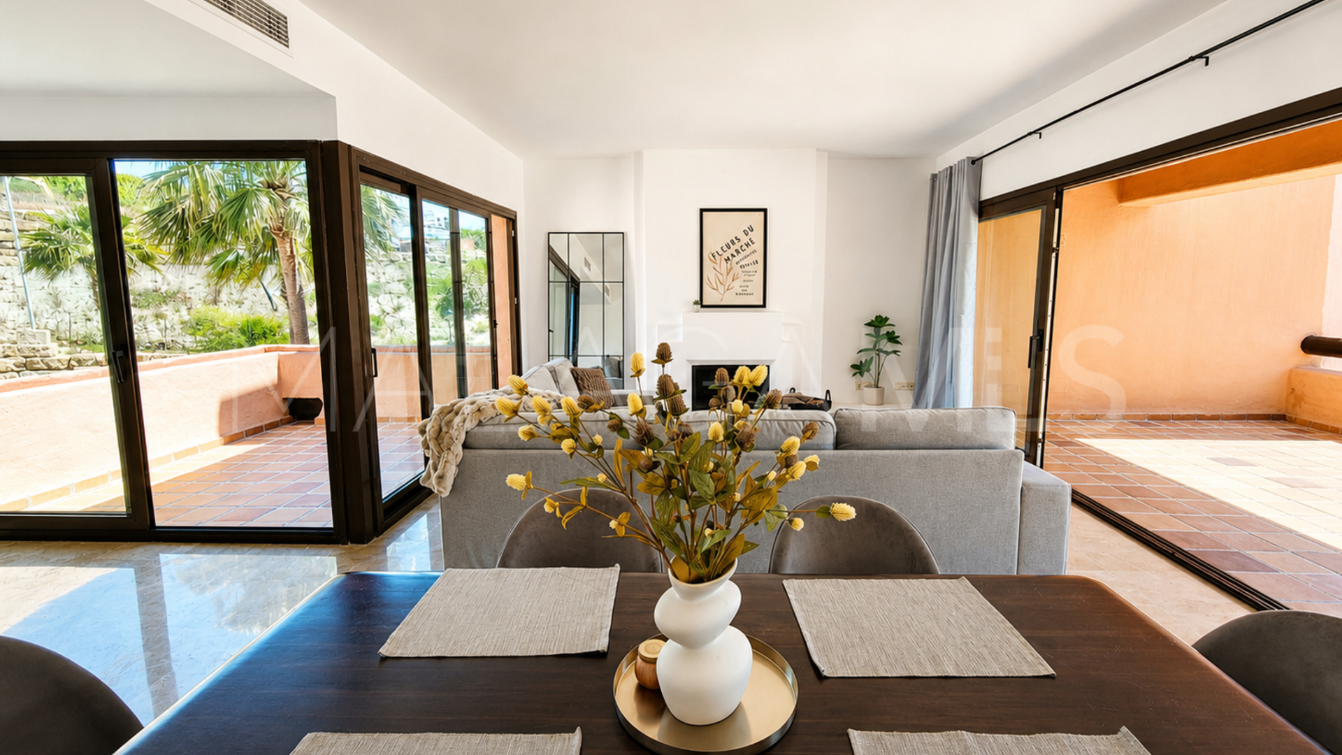 For sale Sabinillas penthouse