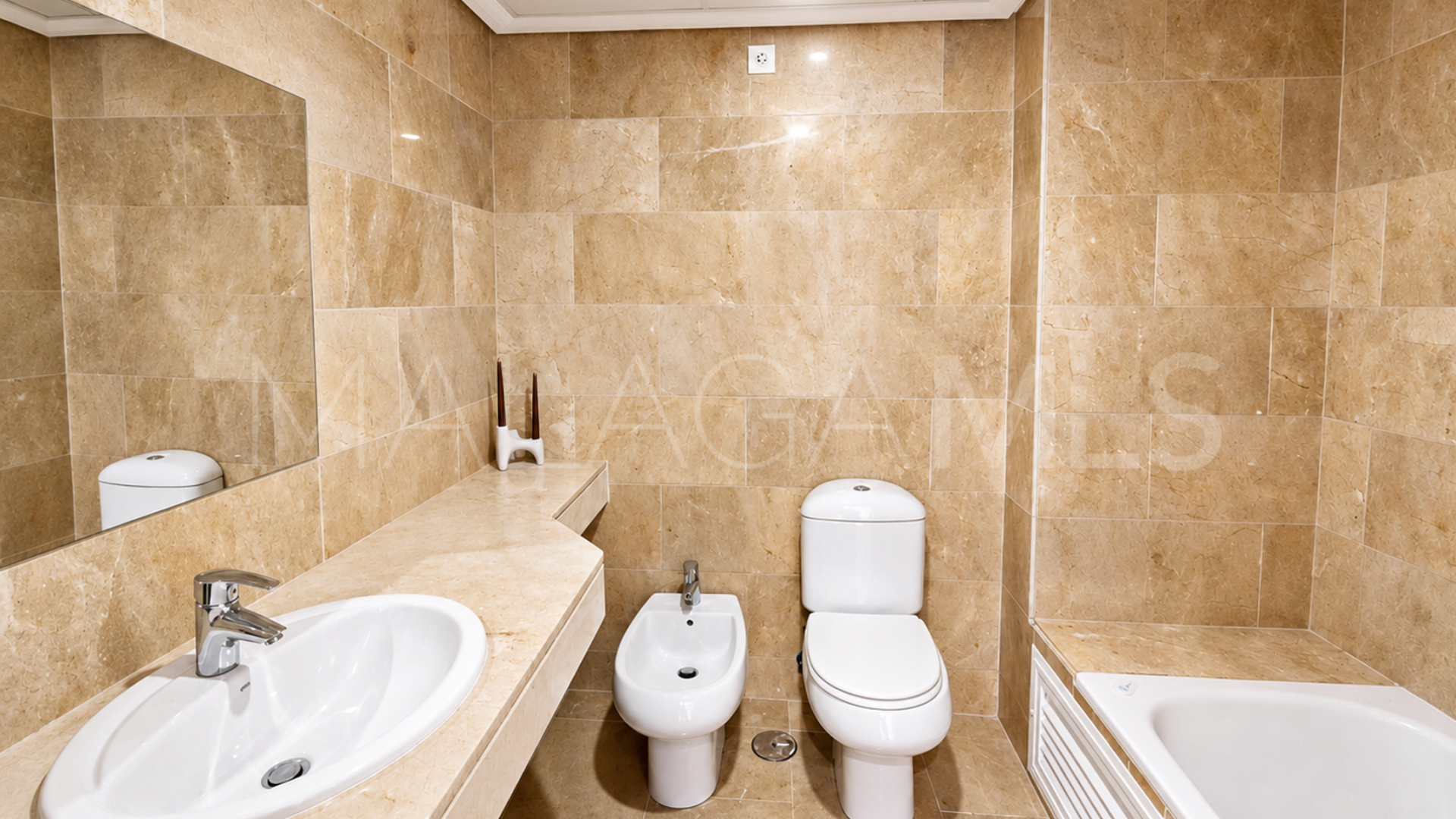 For sale Sabinillas penthouse