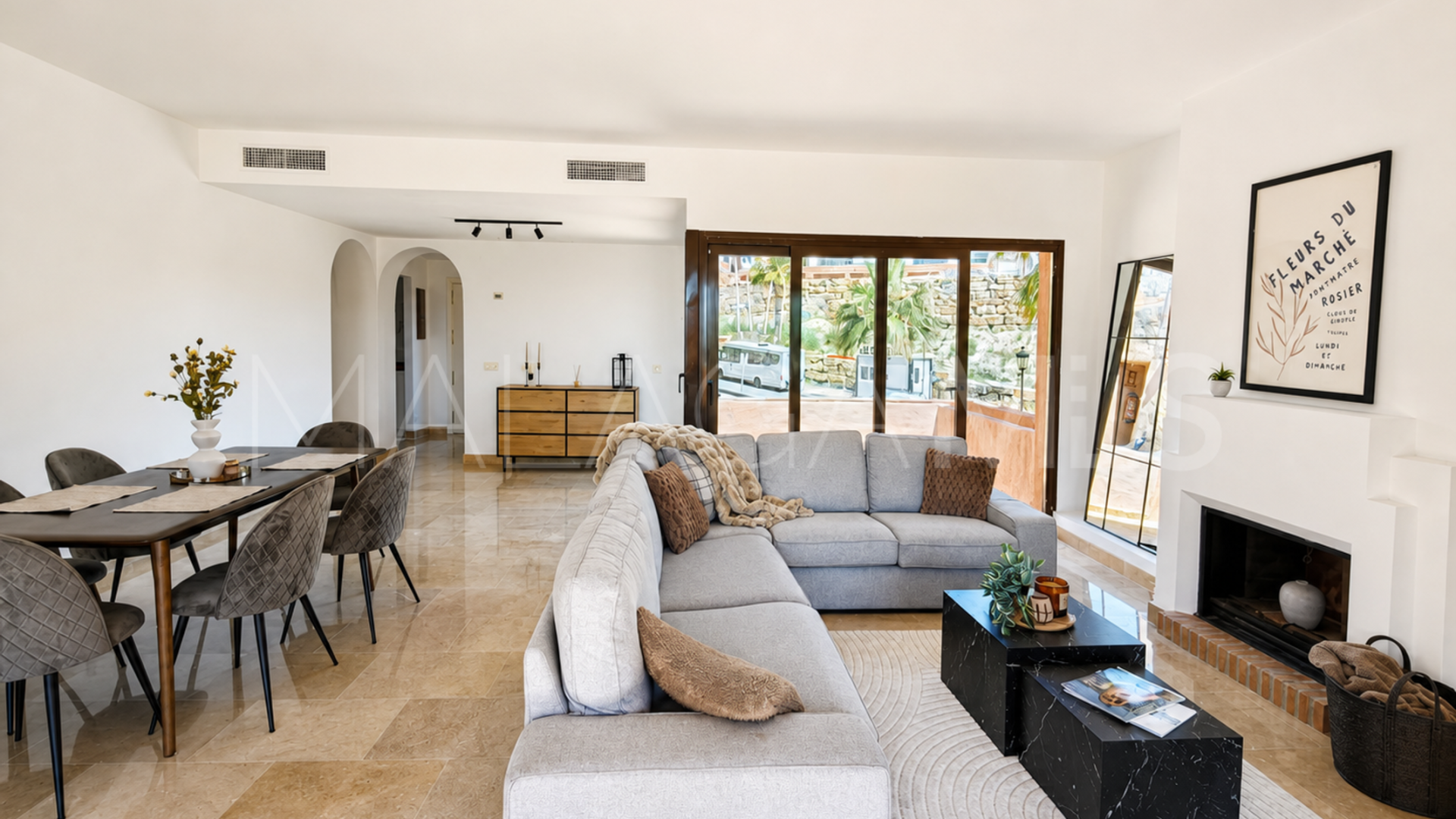 For sale Sabinillas penthouse