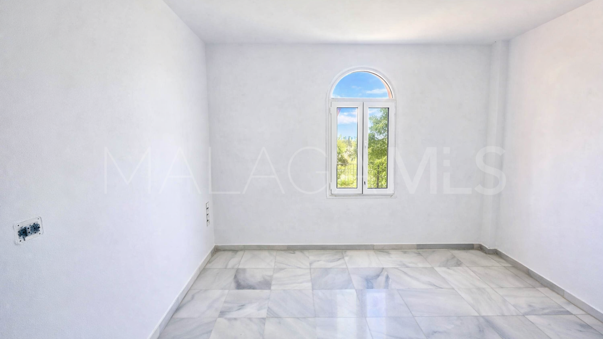 Duplex rez de chaussée for sale in La Duquesa