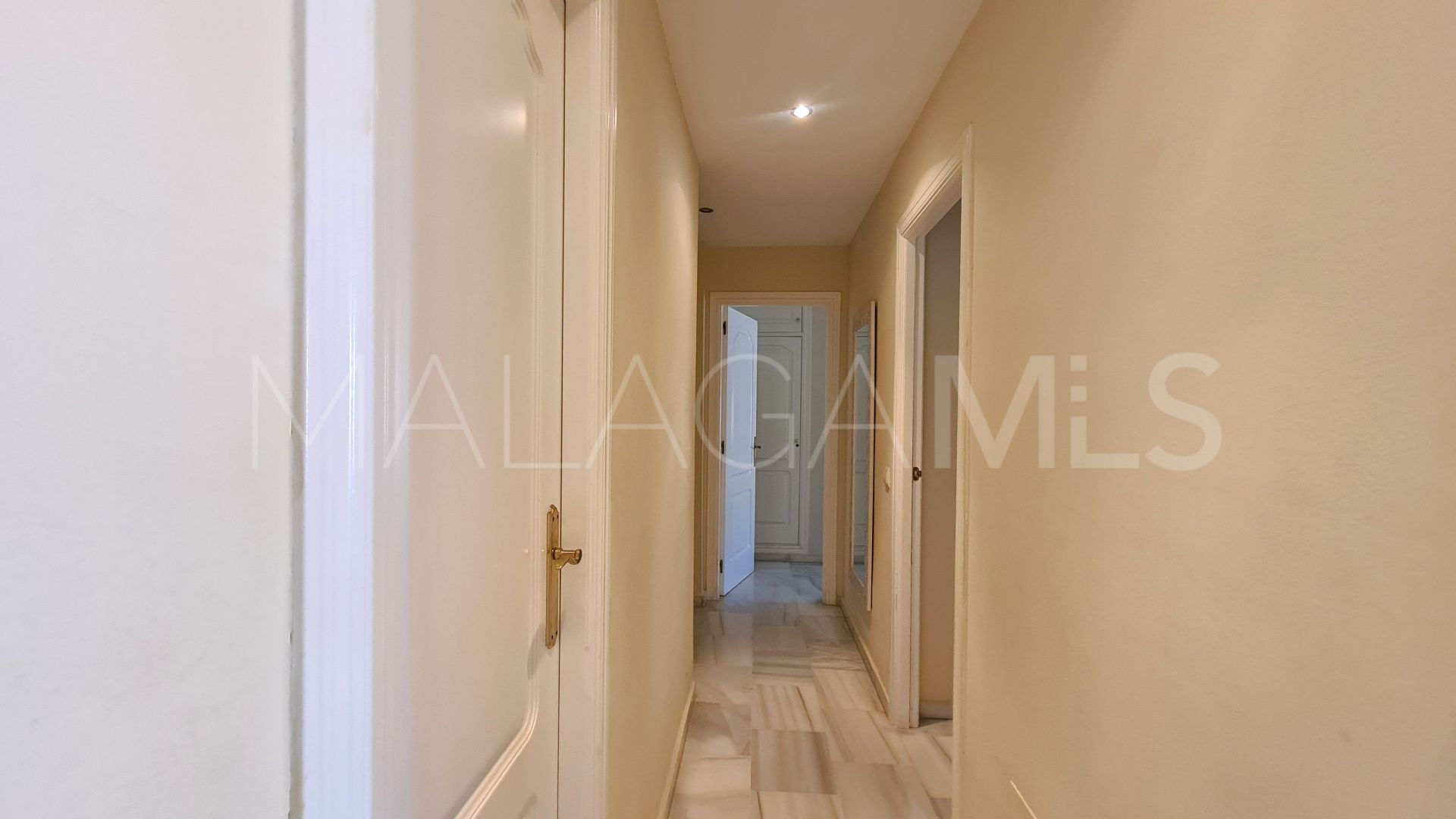 Apartment for sale in Sabinillas