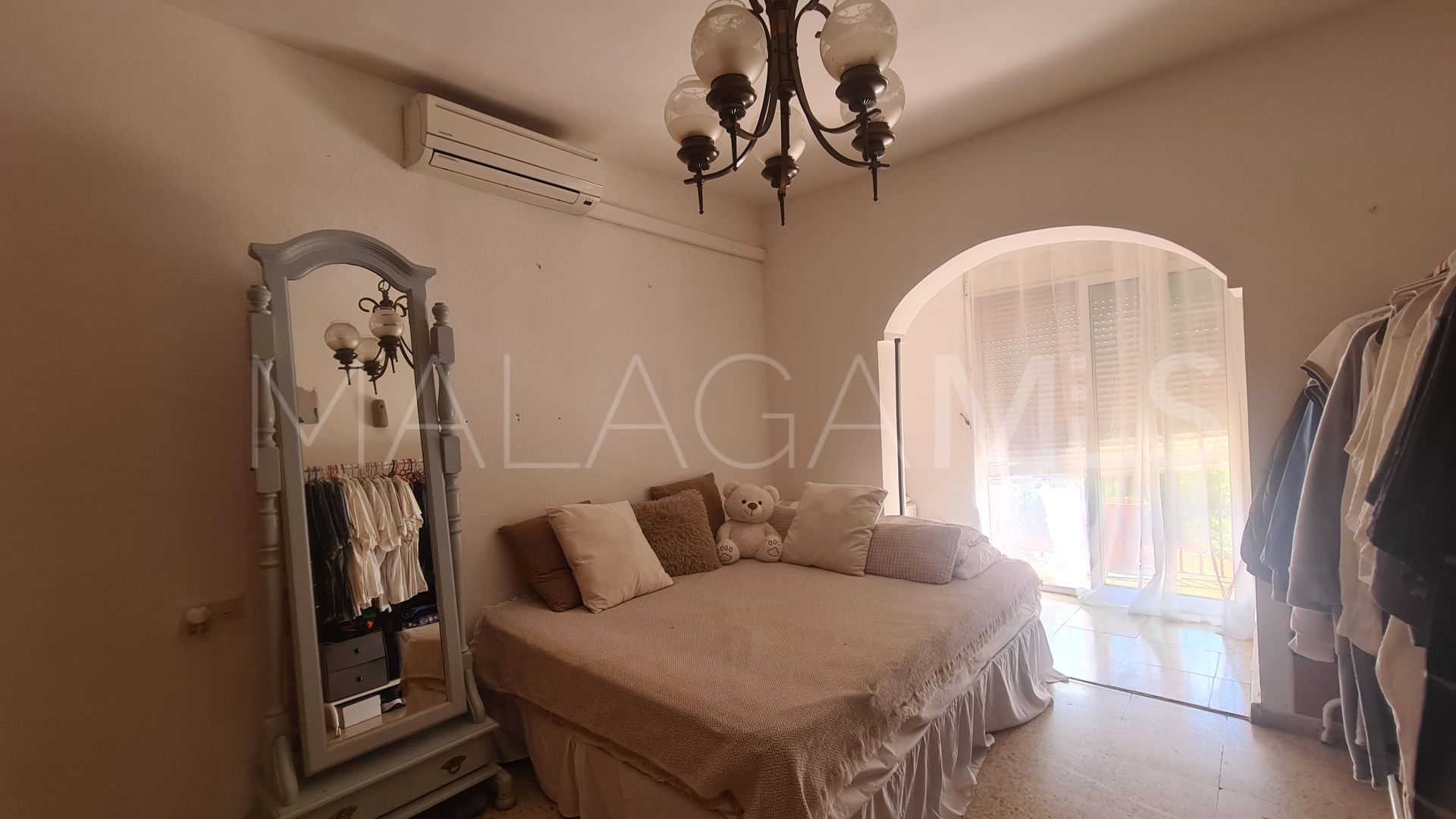 Doppelhaushälfte for sale in Estepona Ost