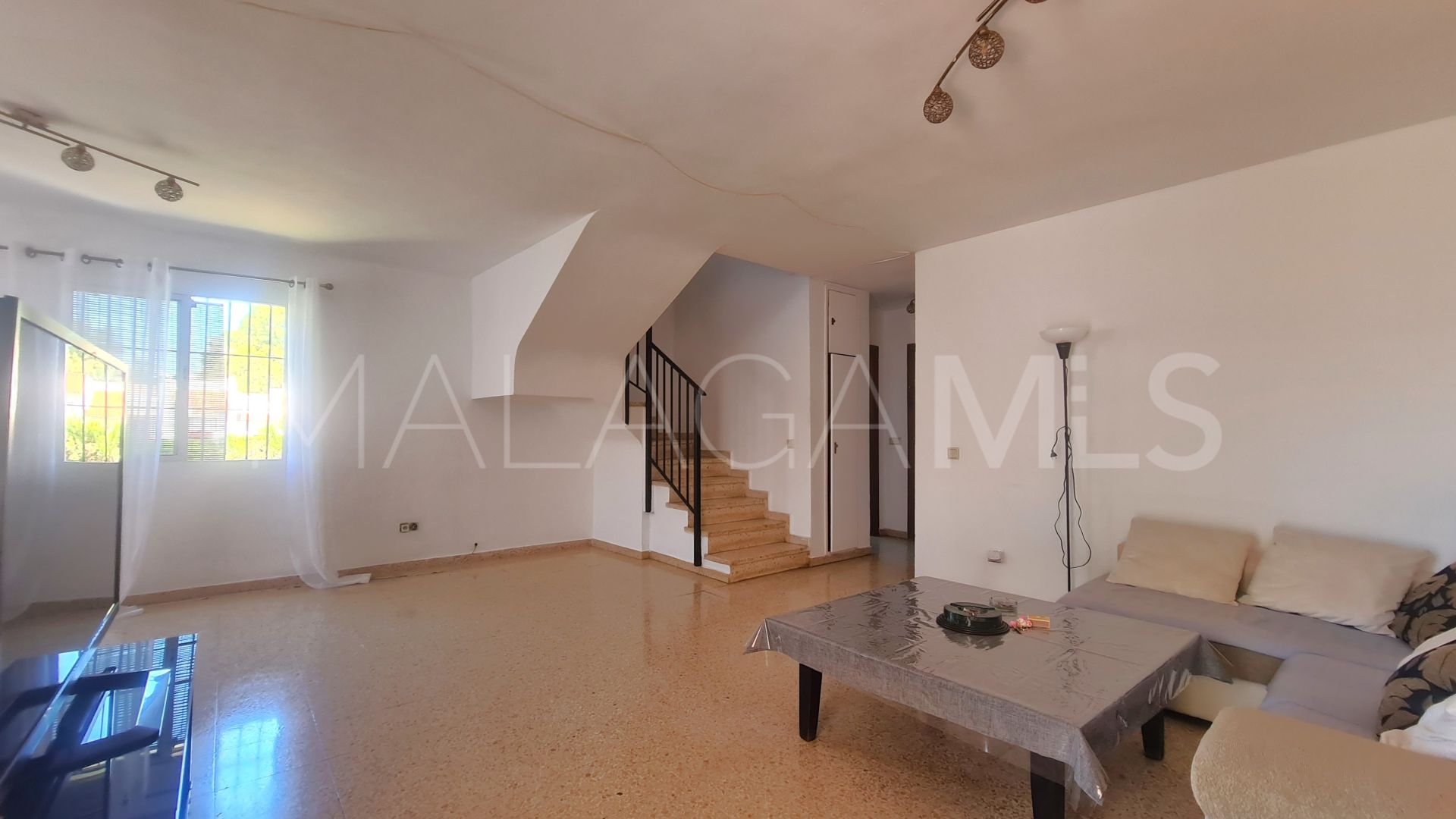 Doppelhaushälfte for sale in Estepona Ost
