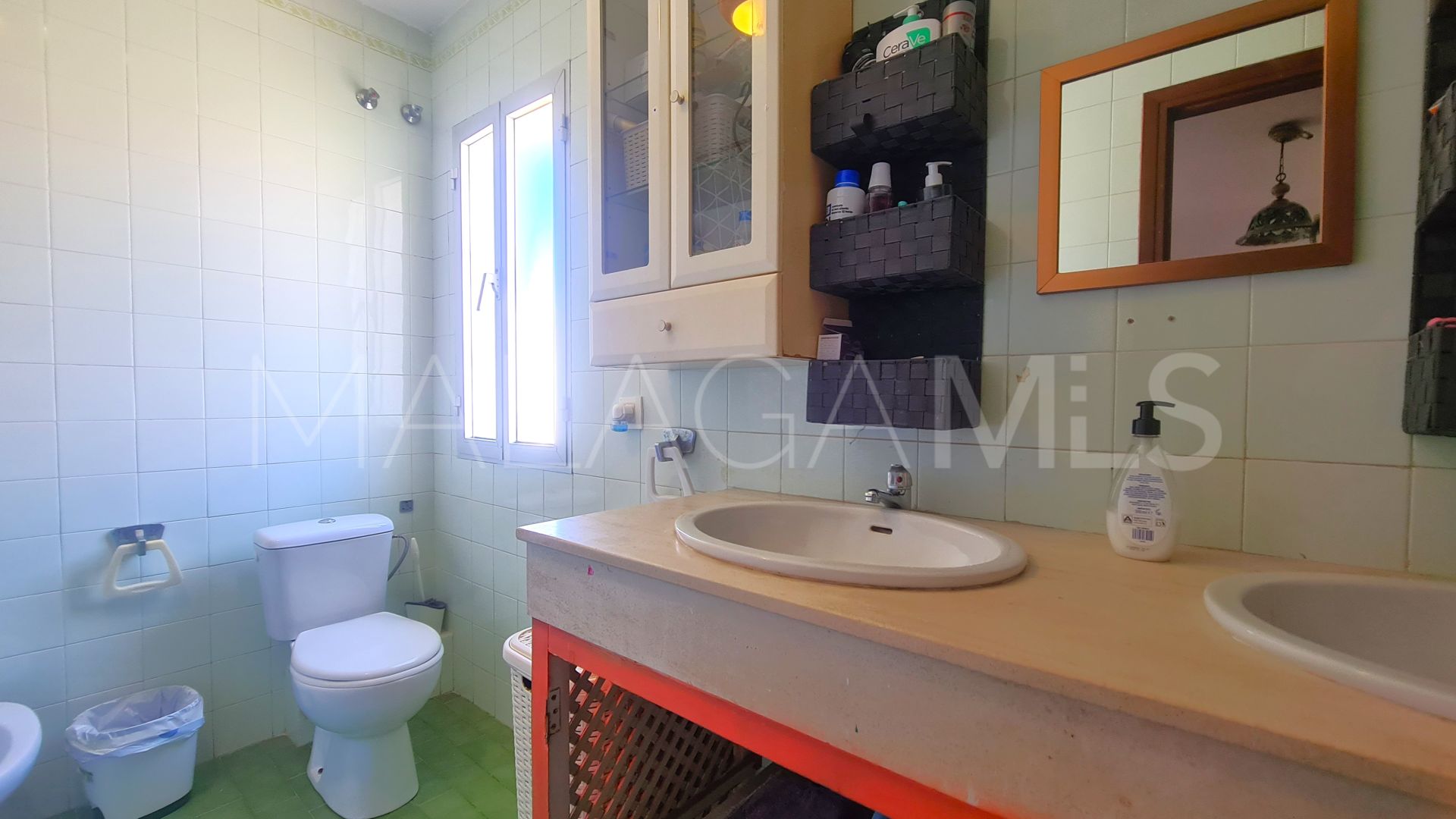 Doppelhaushälfte for sale in Estepona Ost
