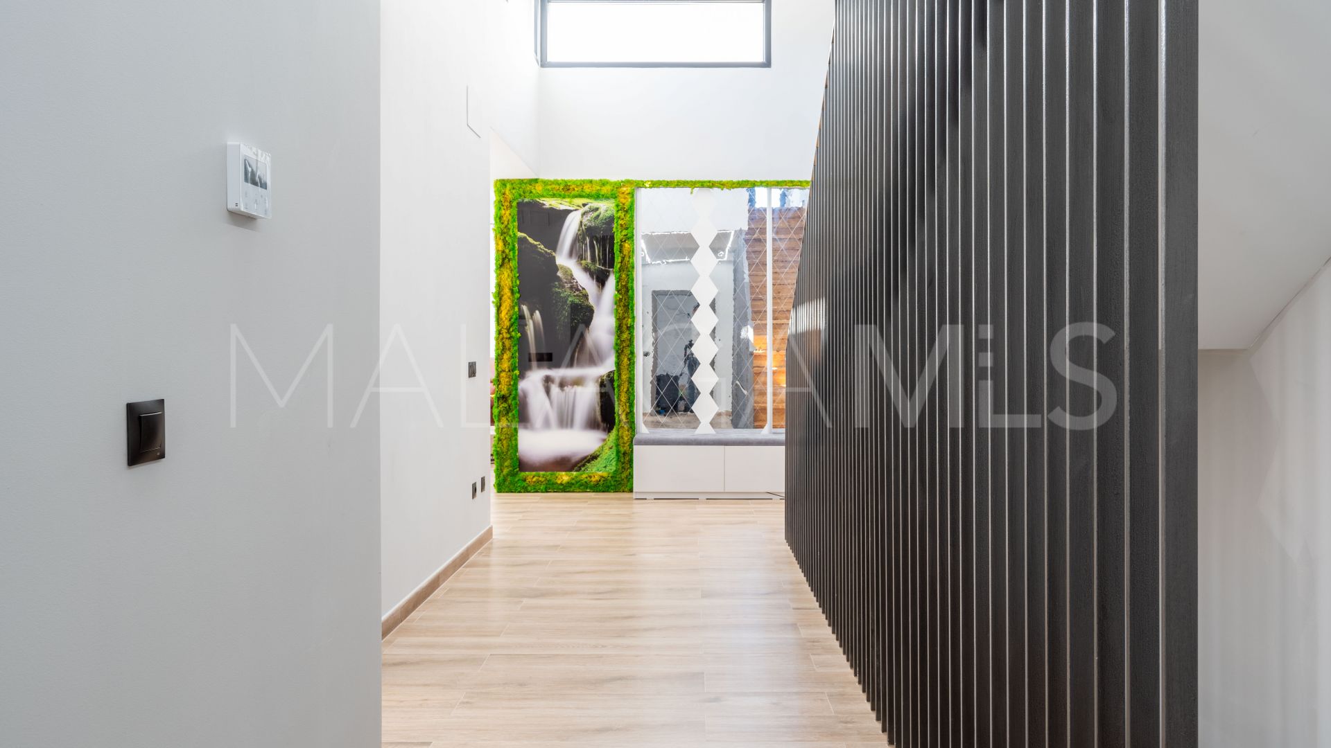 Villa for sale in Estepona