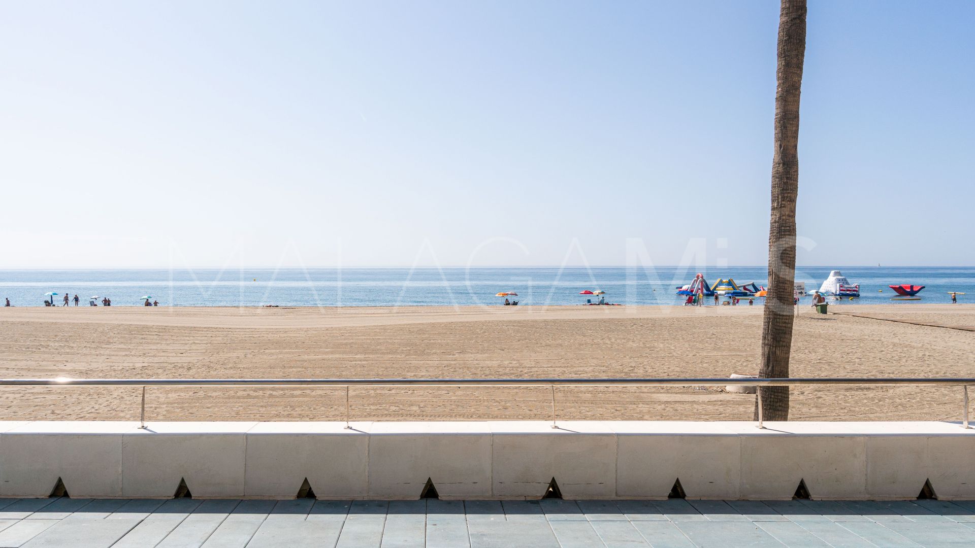 Villa for sale in Estepona