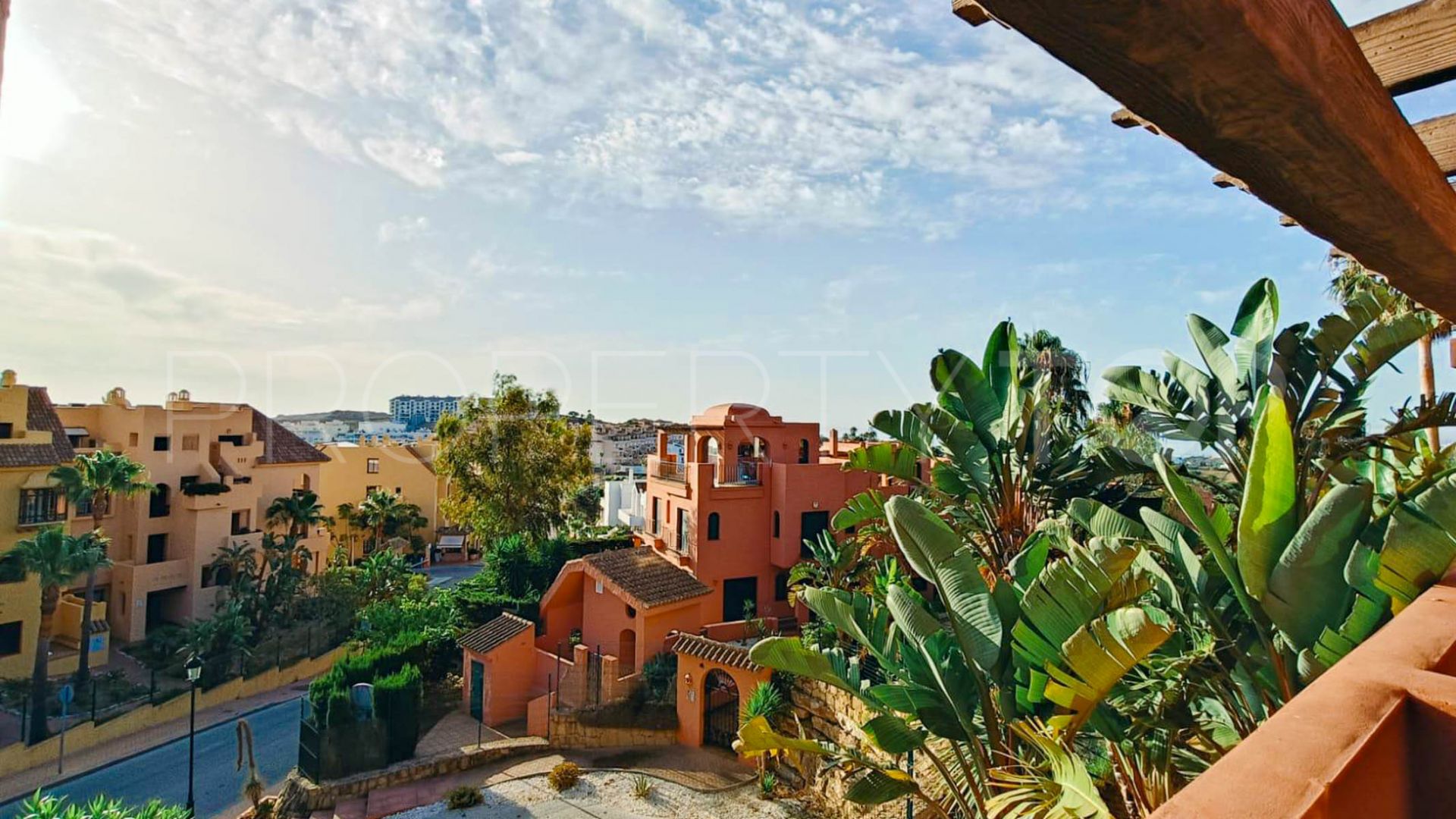 For sale La Duquesa penthouse with 2 bedrooms