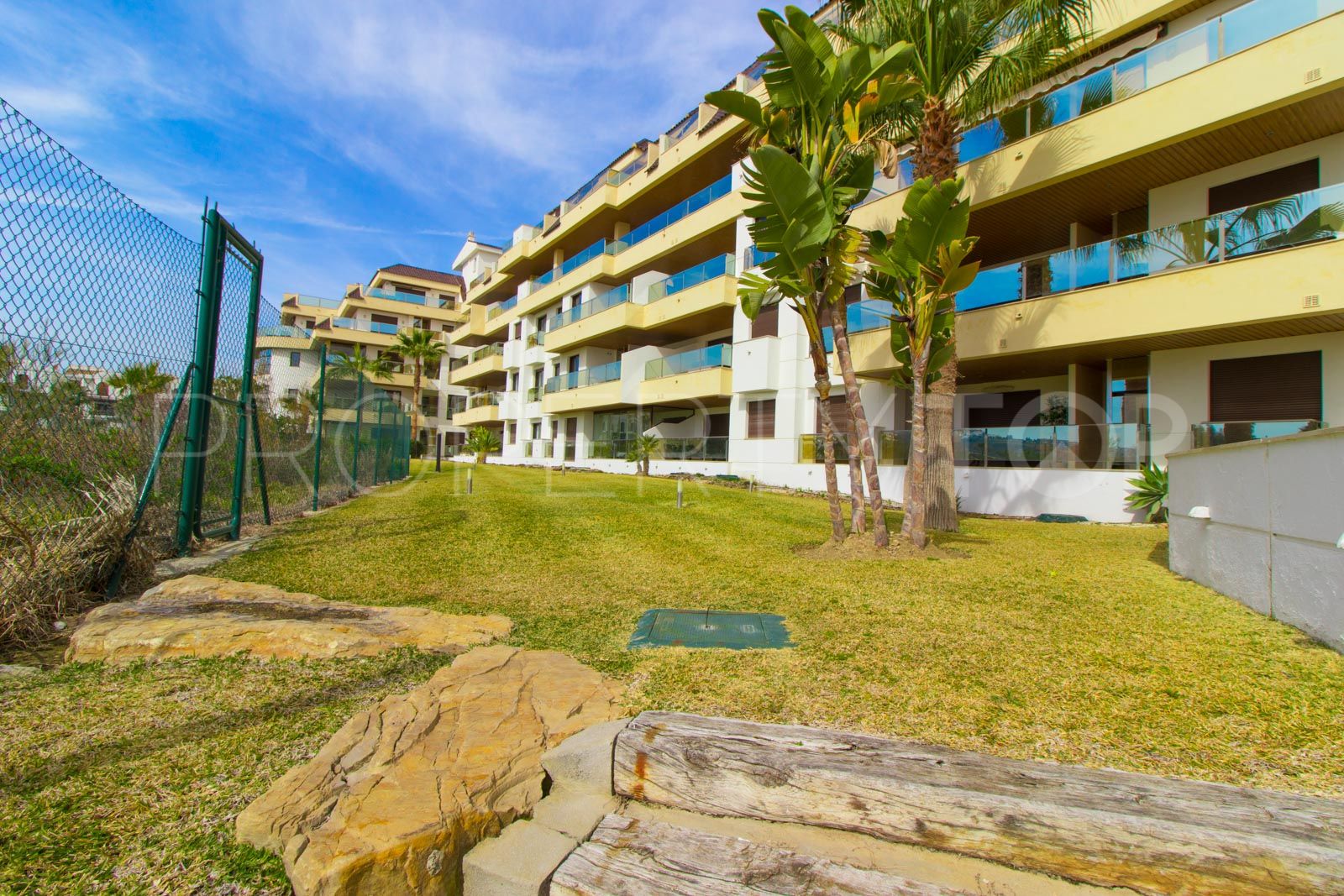 Apartment for sale in Castillo de la Duquesa with 2 bedrooms