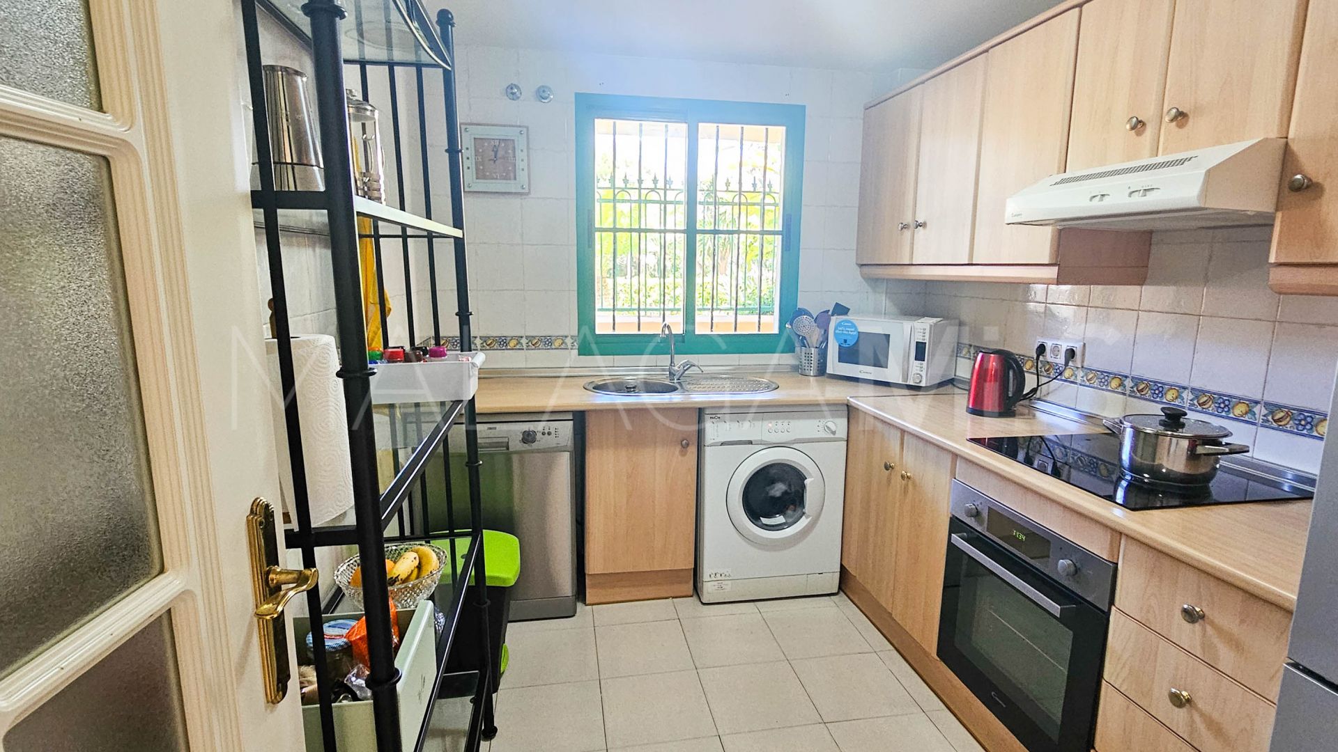 Se vende duplex planta baja with 3 bedrooms in Bahia de Casares